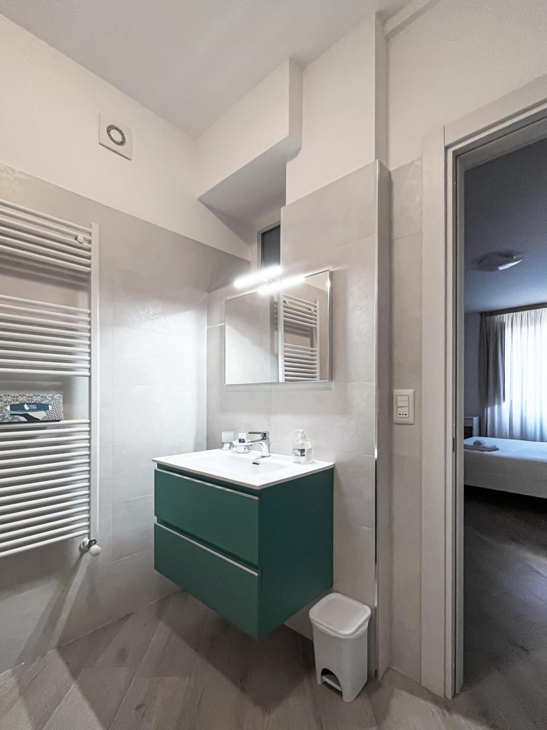 Apartment With Mountain View photo 3