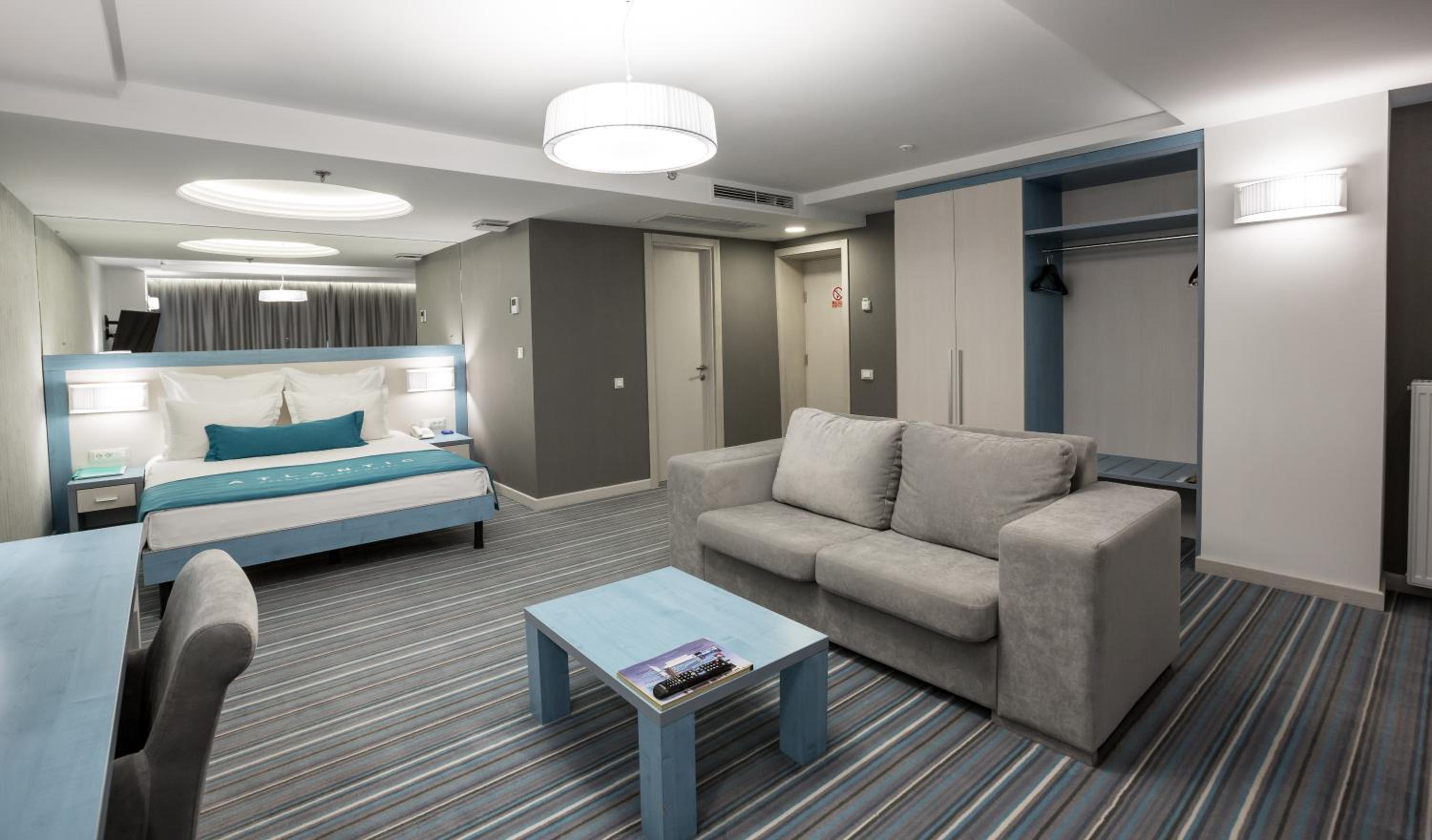 Junior Suite with Terrace photo 1