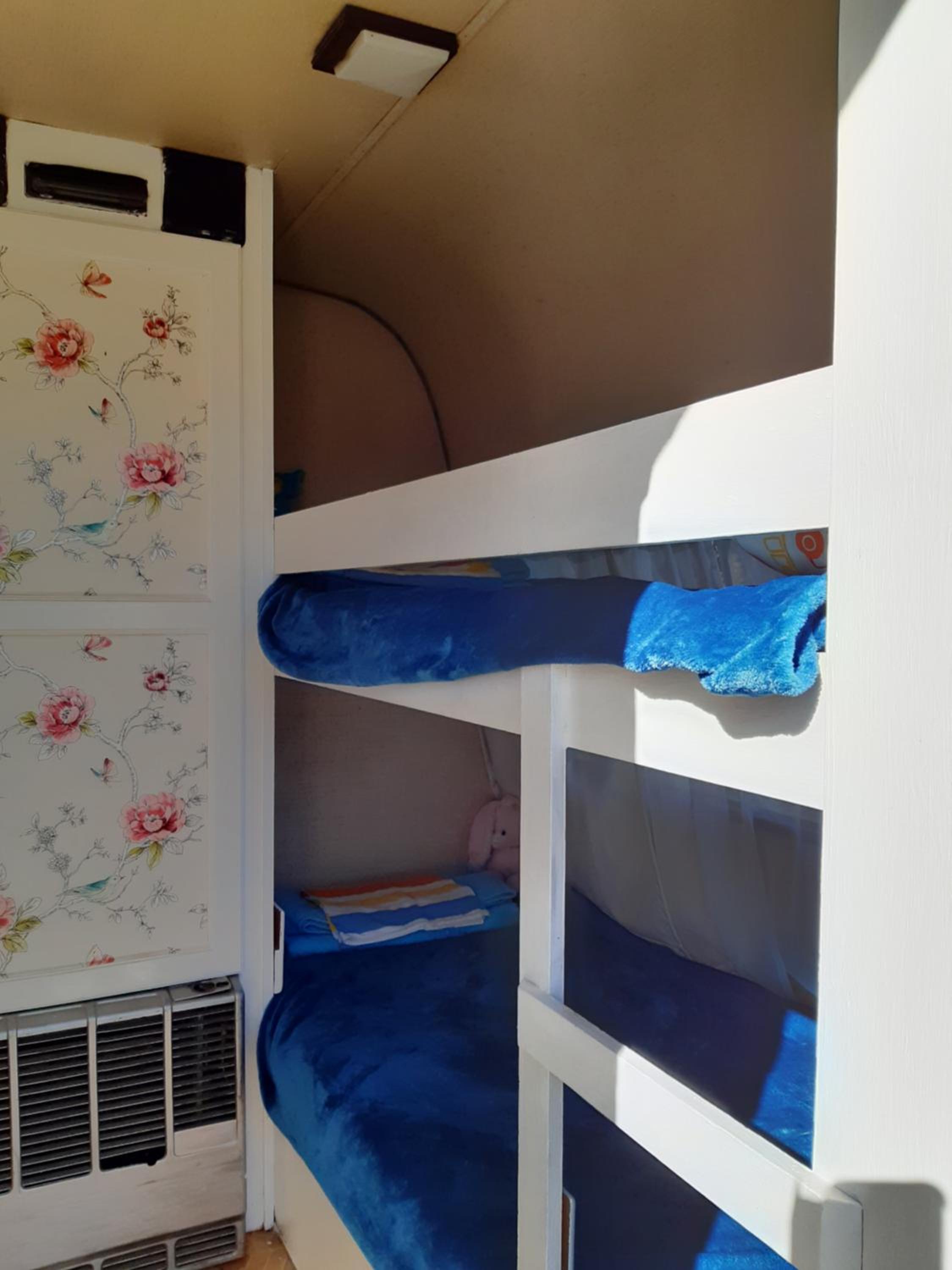 Caravan photo 1