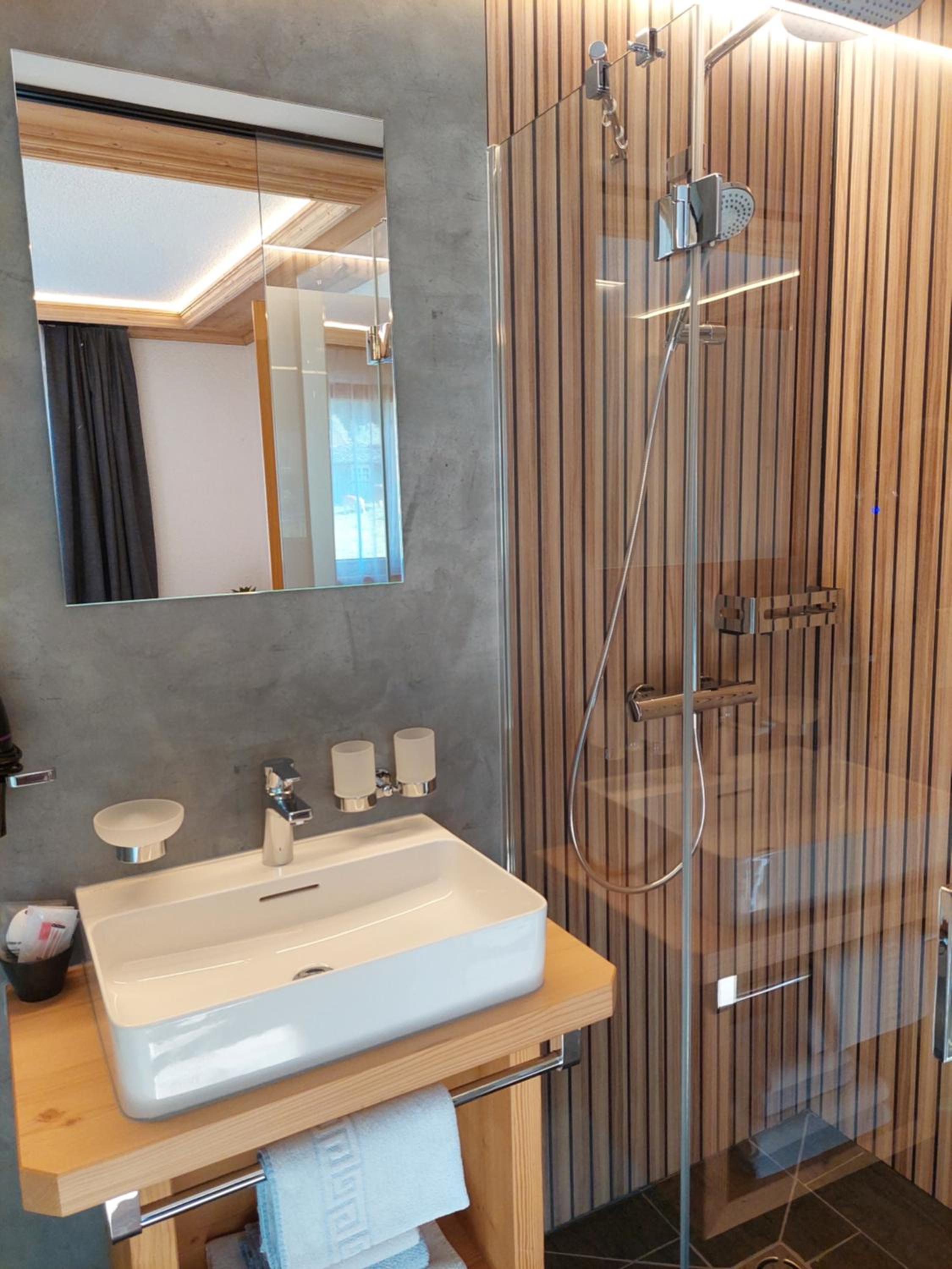 Double Room with Balcony photo 2