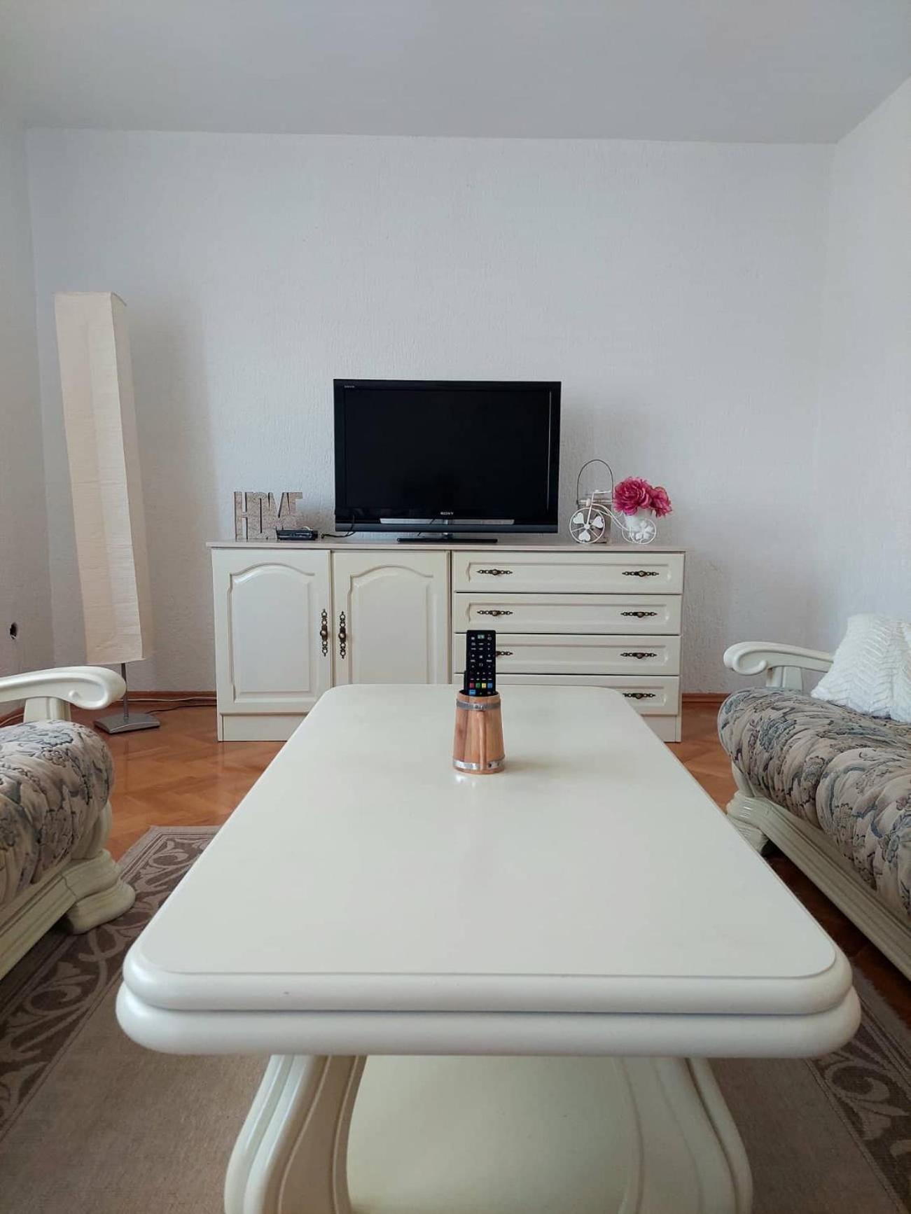 Apartment - Photo 1