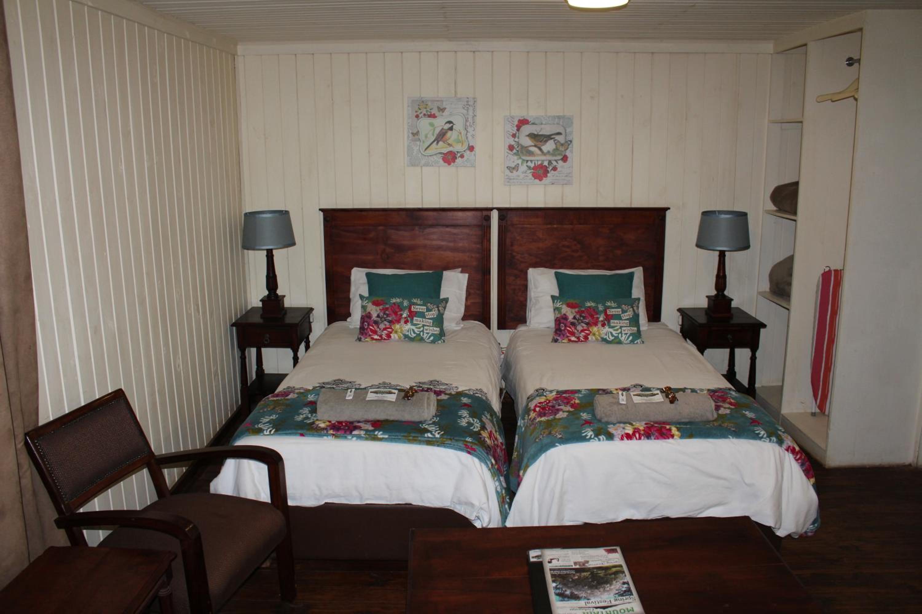 Log Cabin 1  photo 1