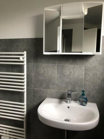 Apartment - Ground Floor photo 2