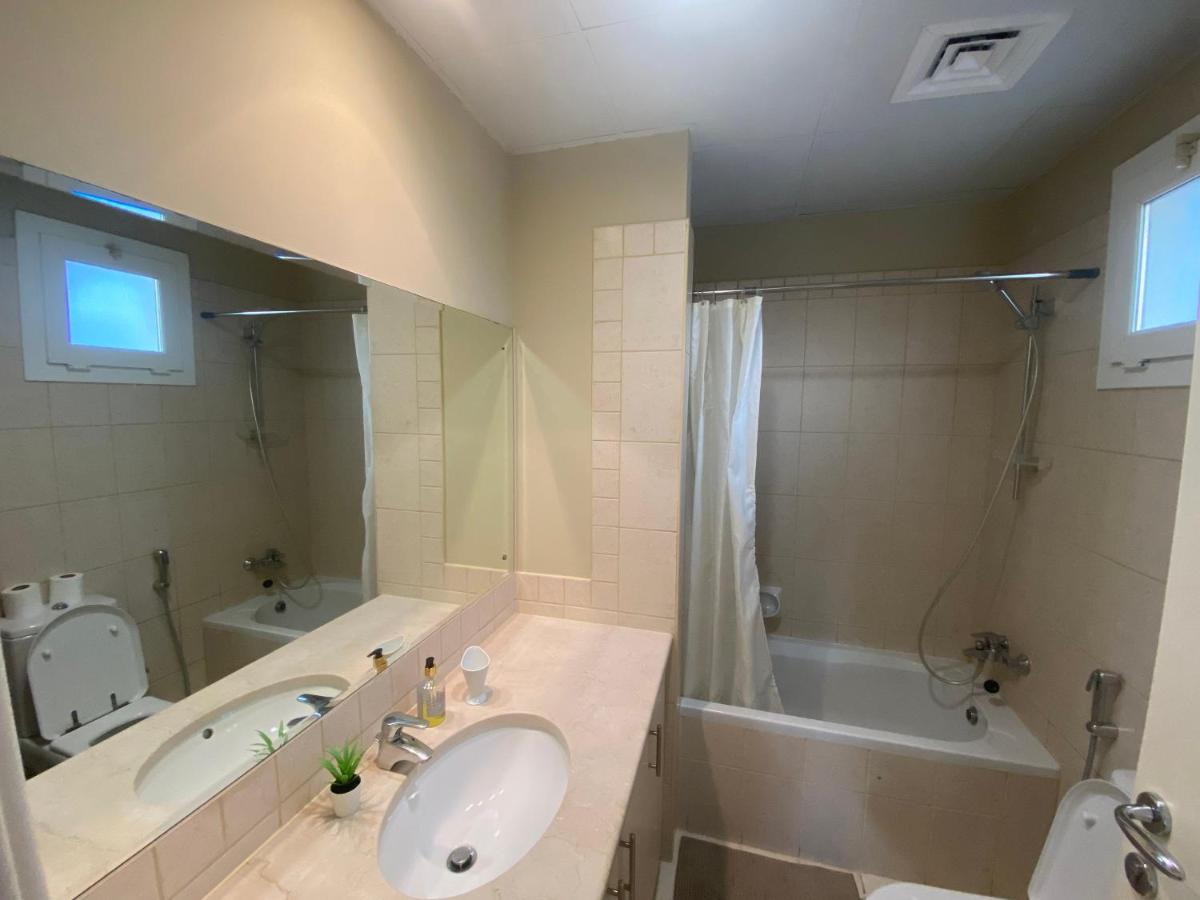 Villa photo 3