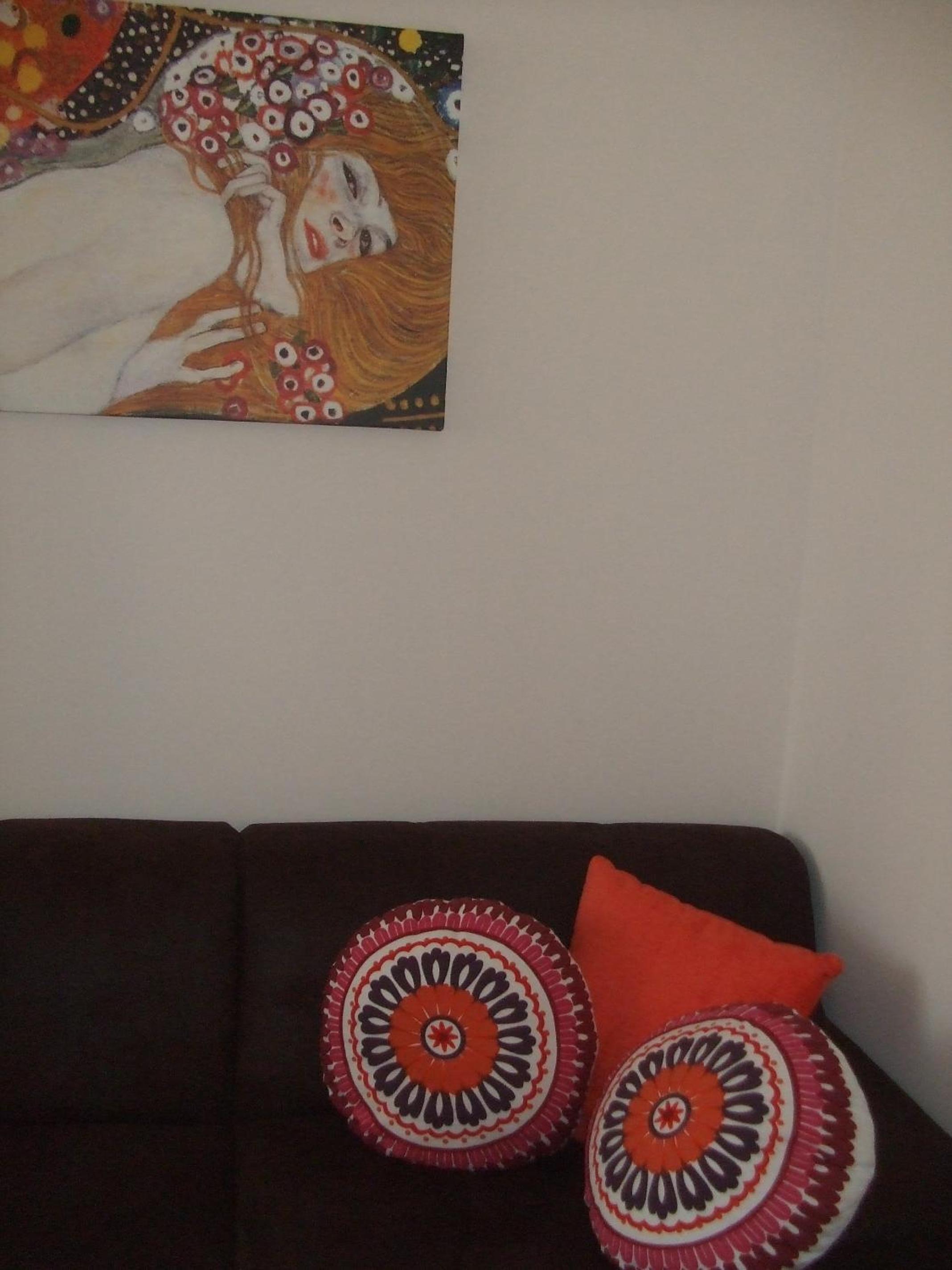 Superior One-Bedroom Apartment - Photo 4