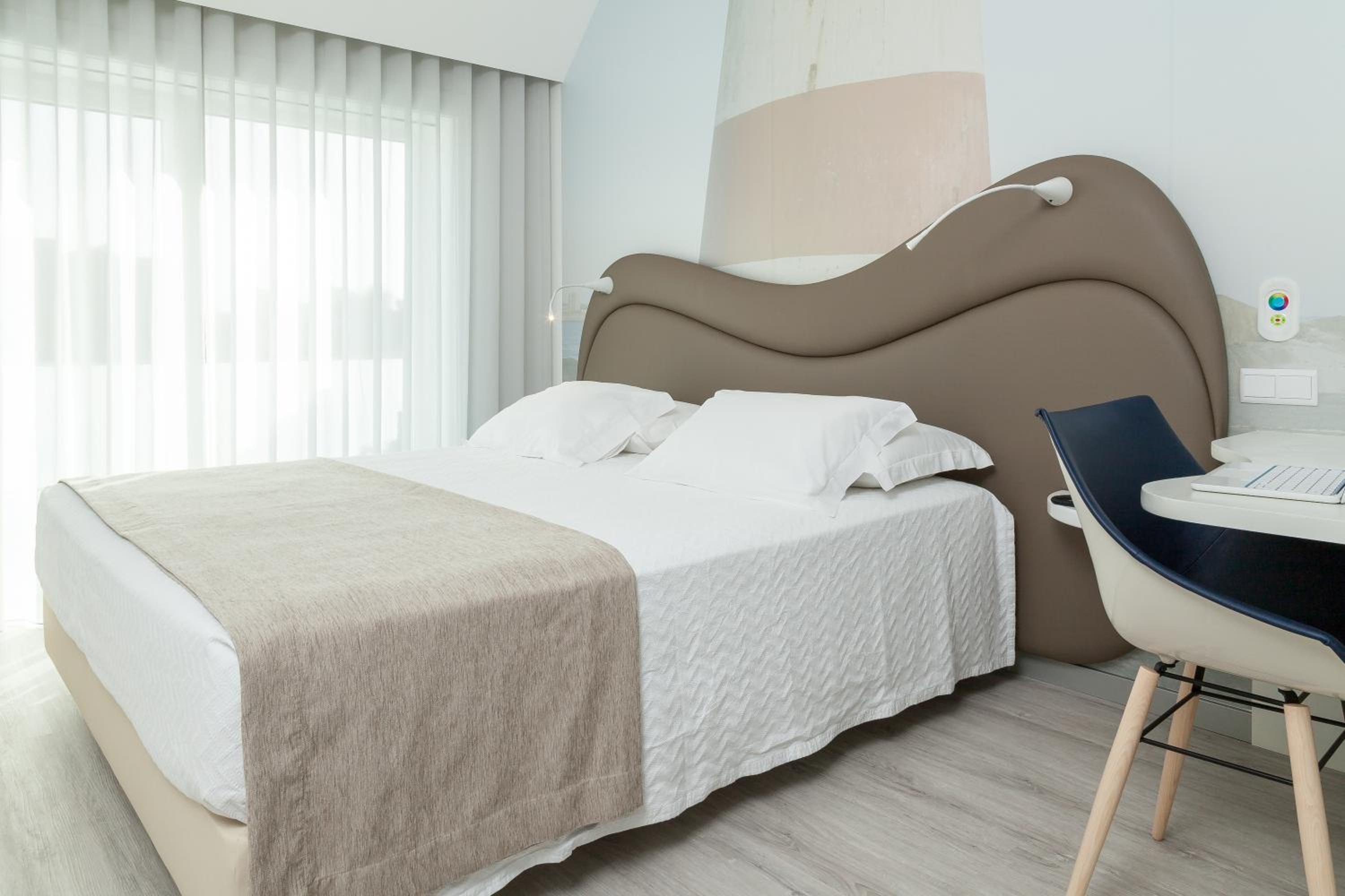 Deluxe Double Room - Photo 3