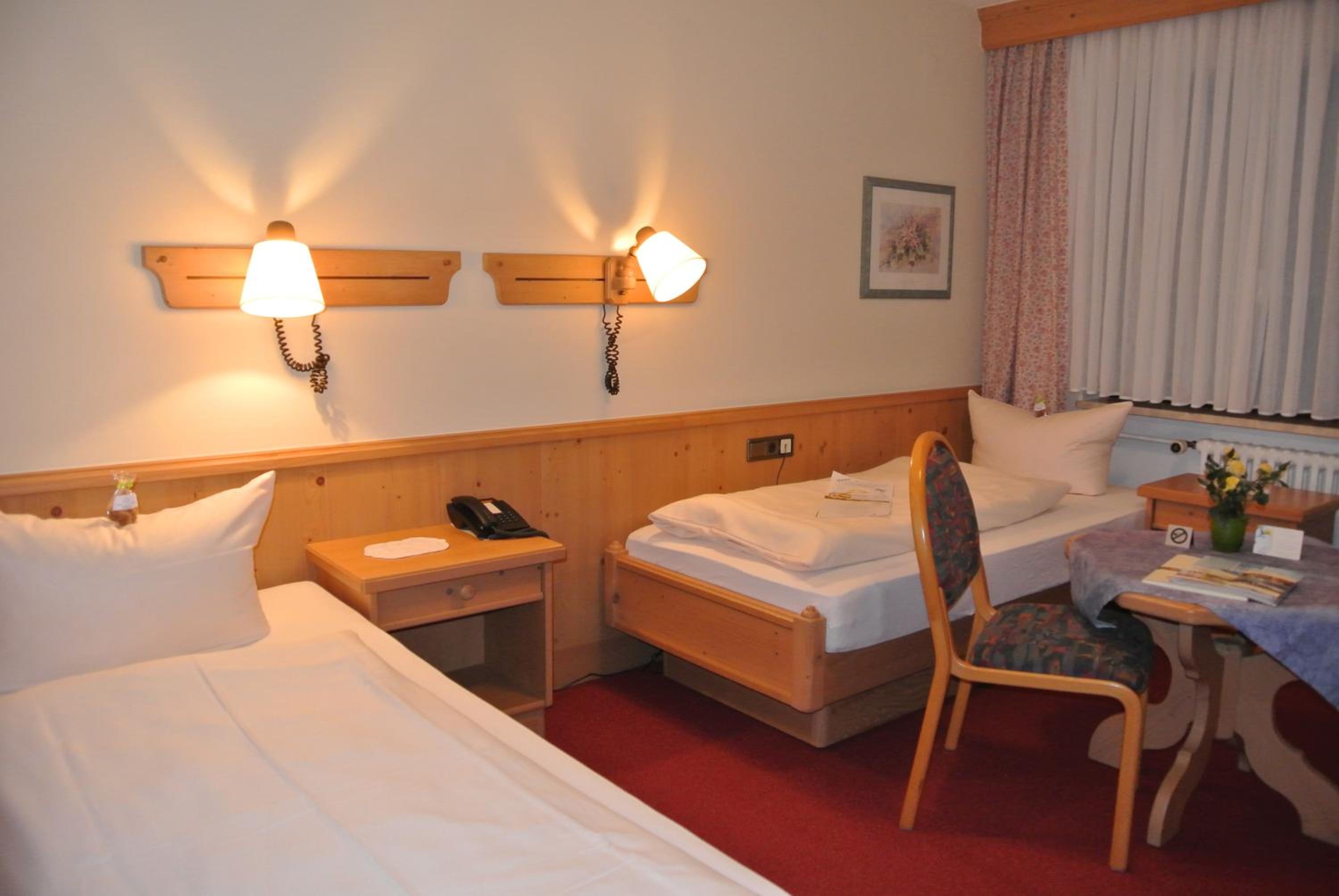 Double Room - Photo 3