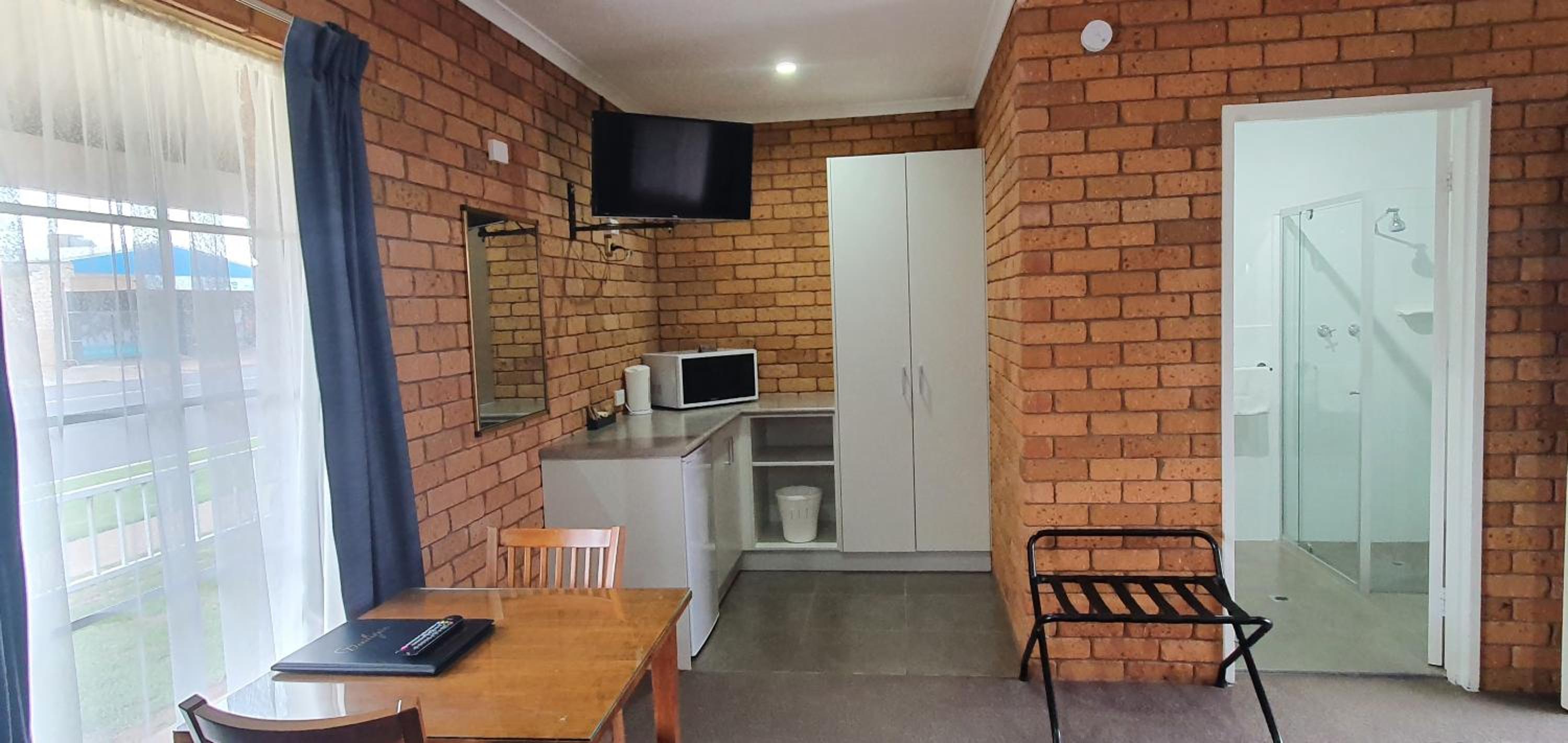 Standard Double Room photo 3