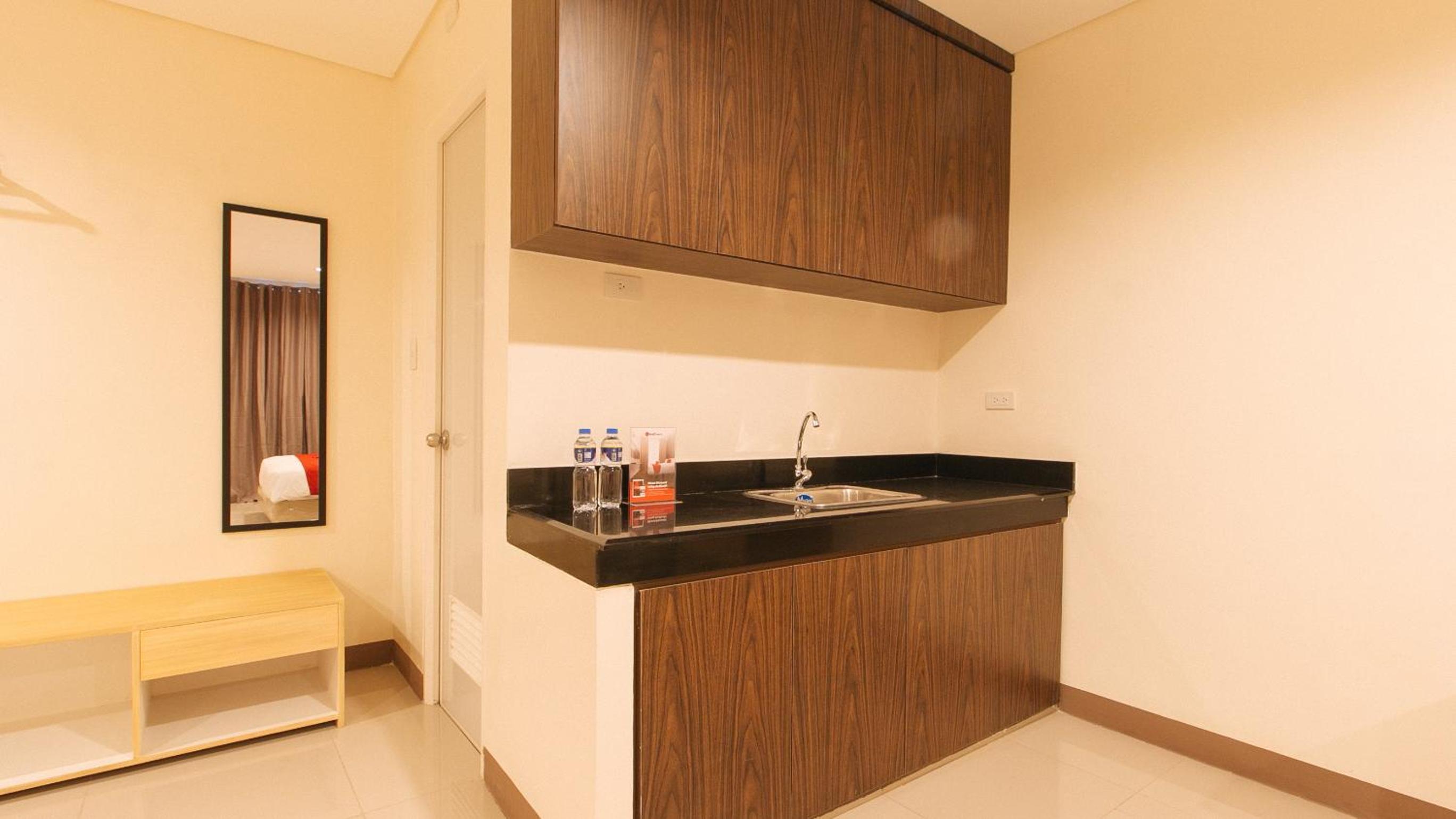 Quadruple Room - Photo 3