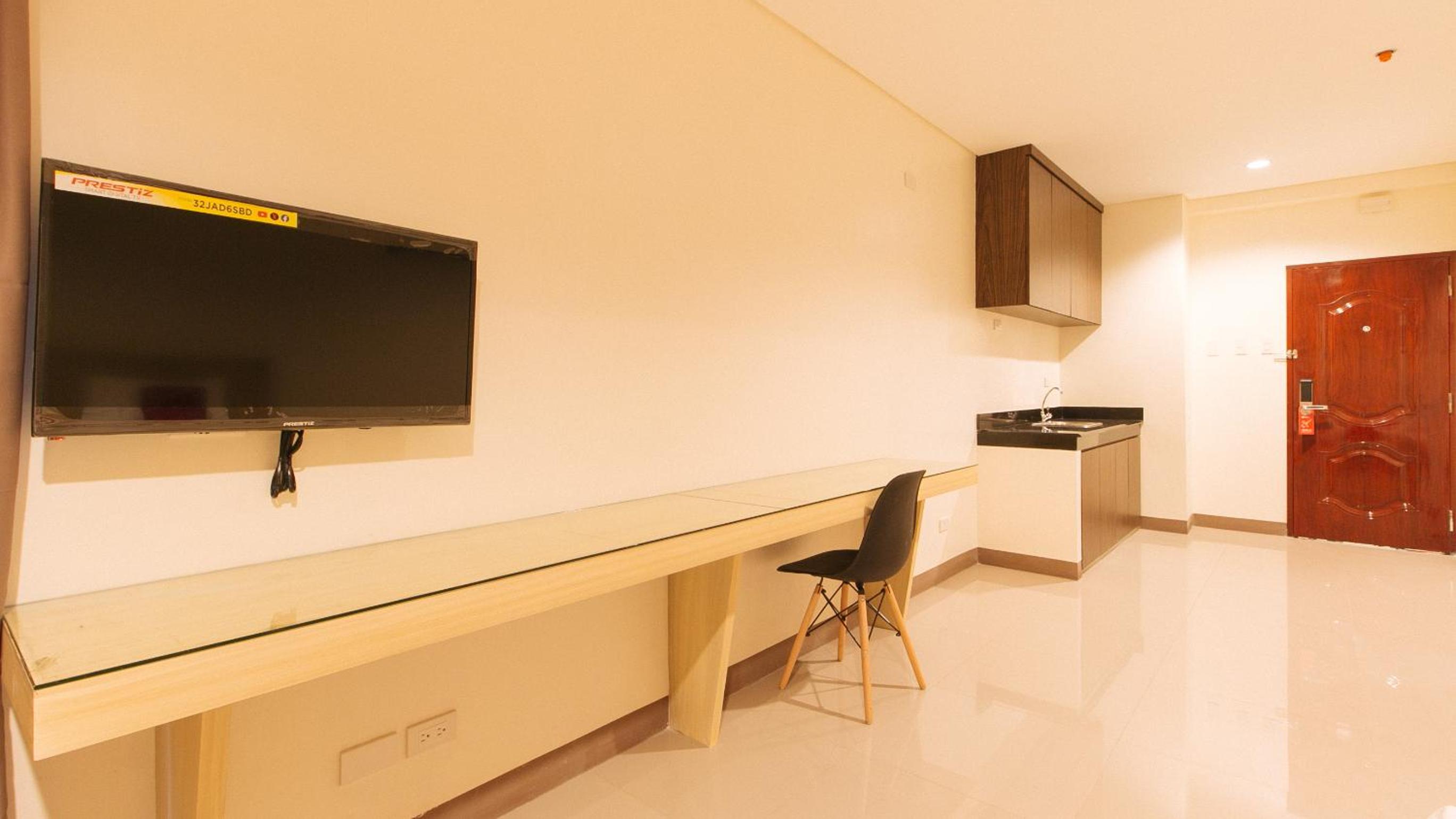 Deluxe Twin Room - Photo 2