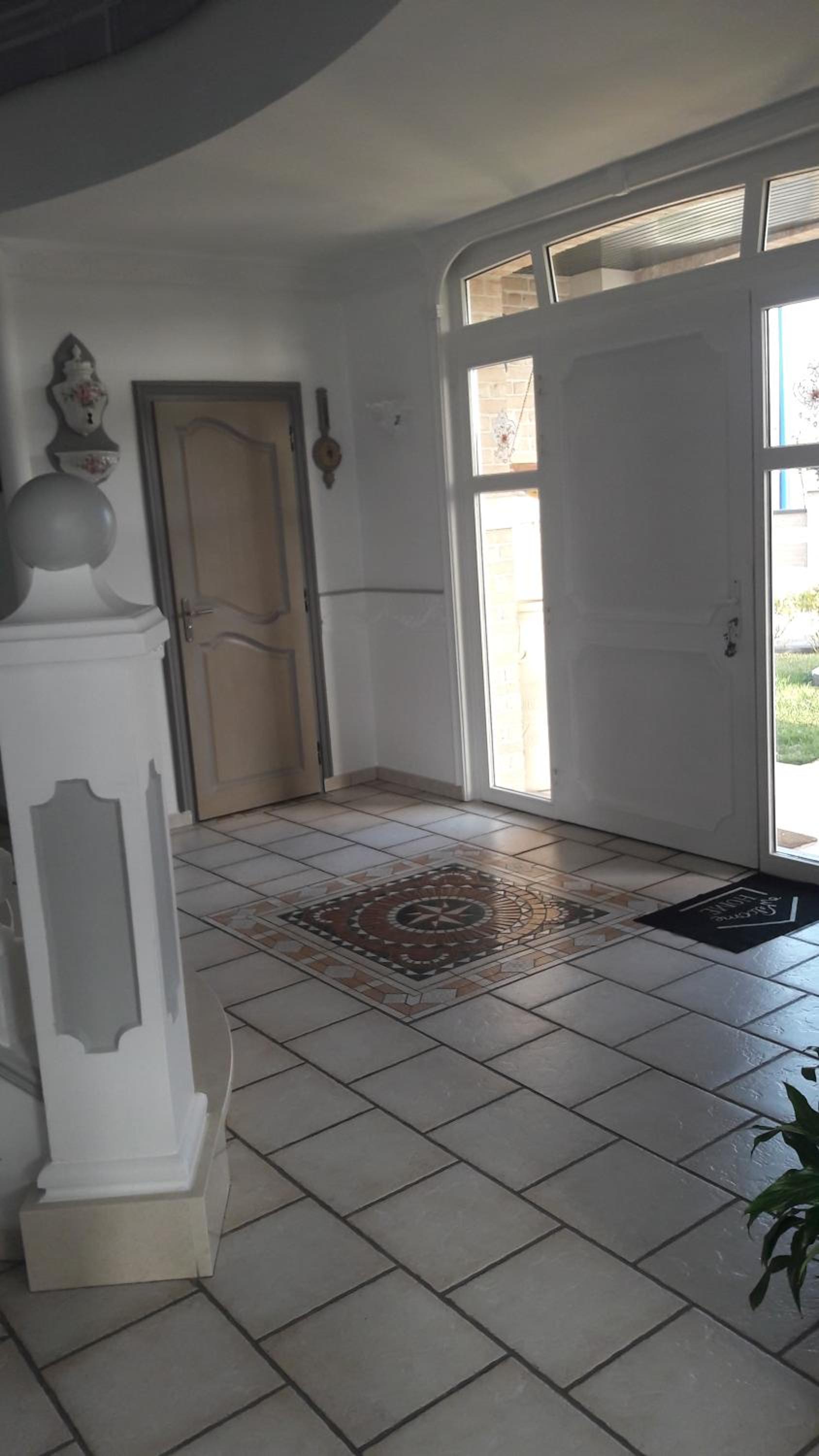 Budget Double Room - Photo 3