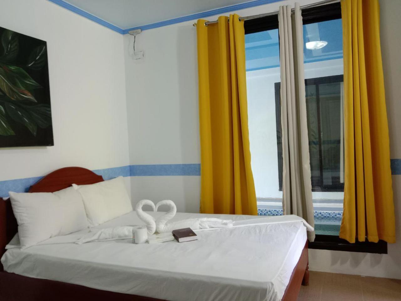 Queen Room With Balcony photo 3