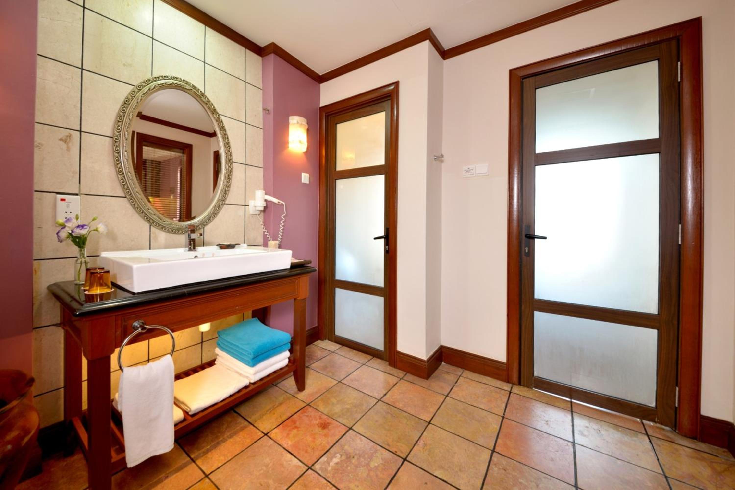 Garden Pool Villa (Upper) - Photo 2