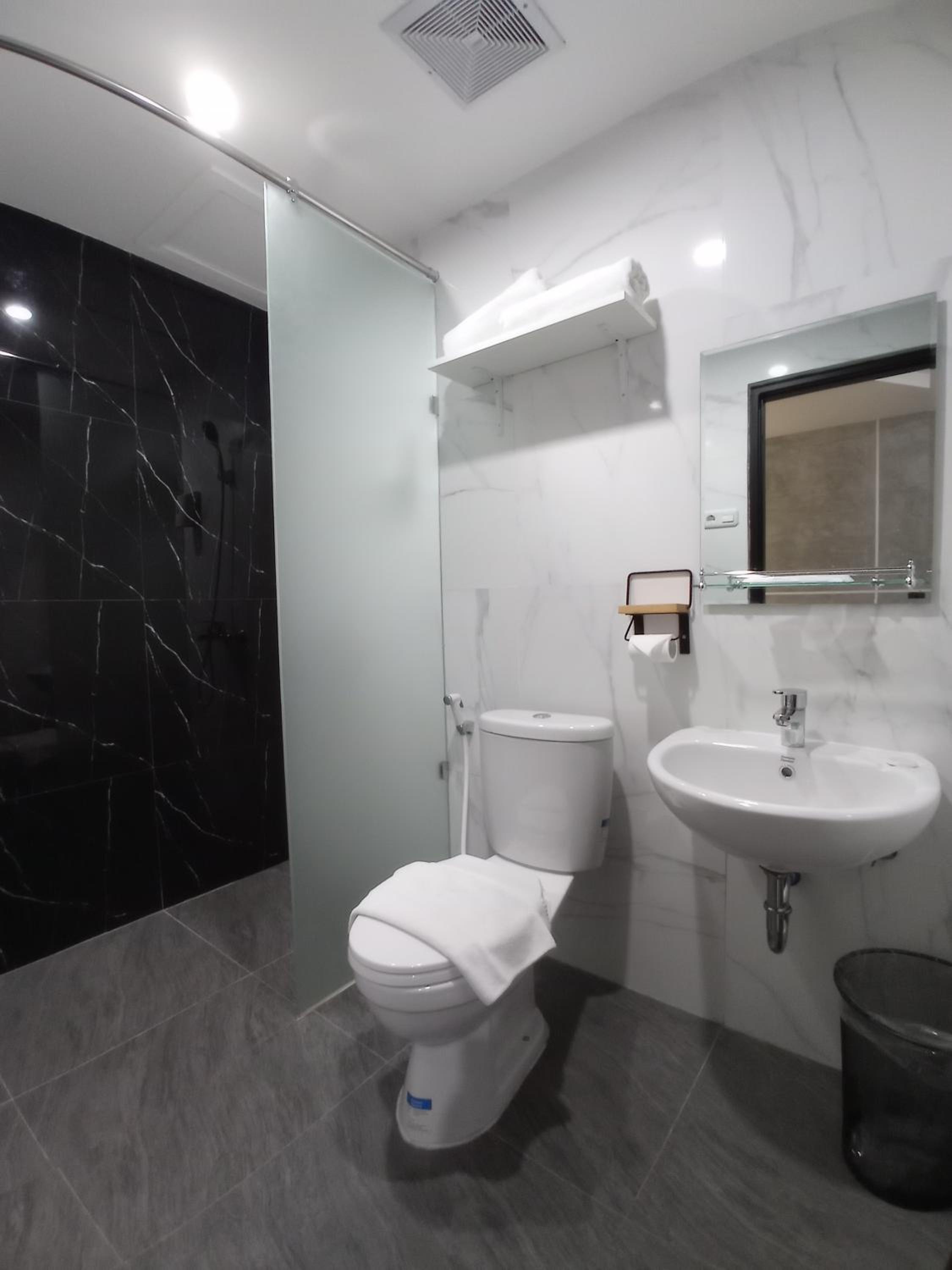 Deluxe Double Room - Photo 4