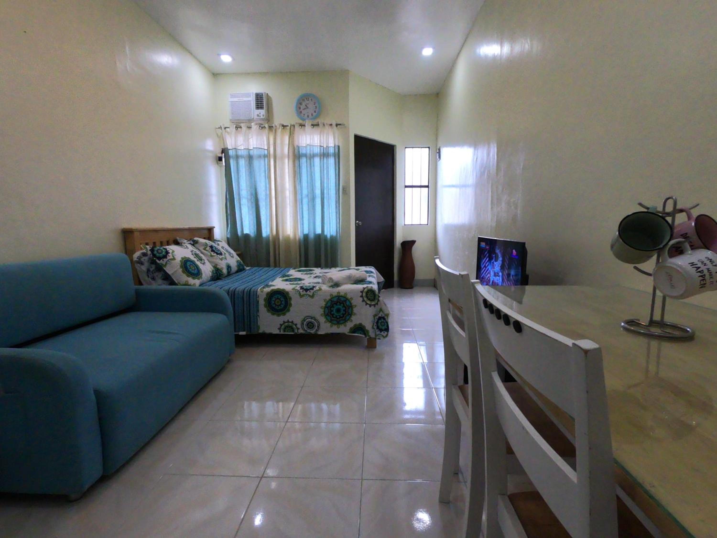 Apartment photo 3
