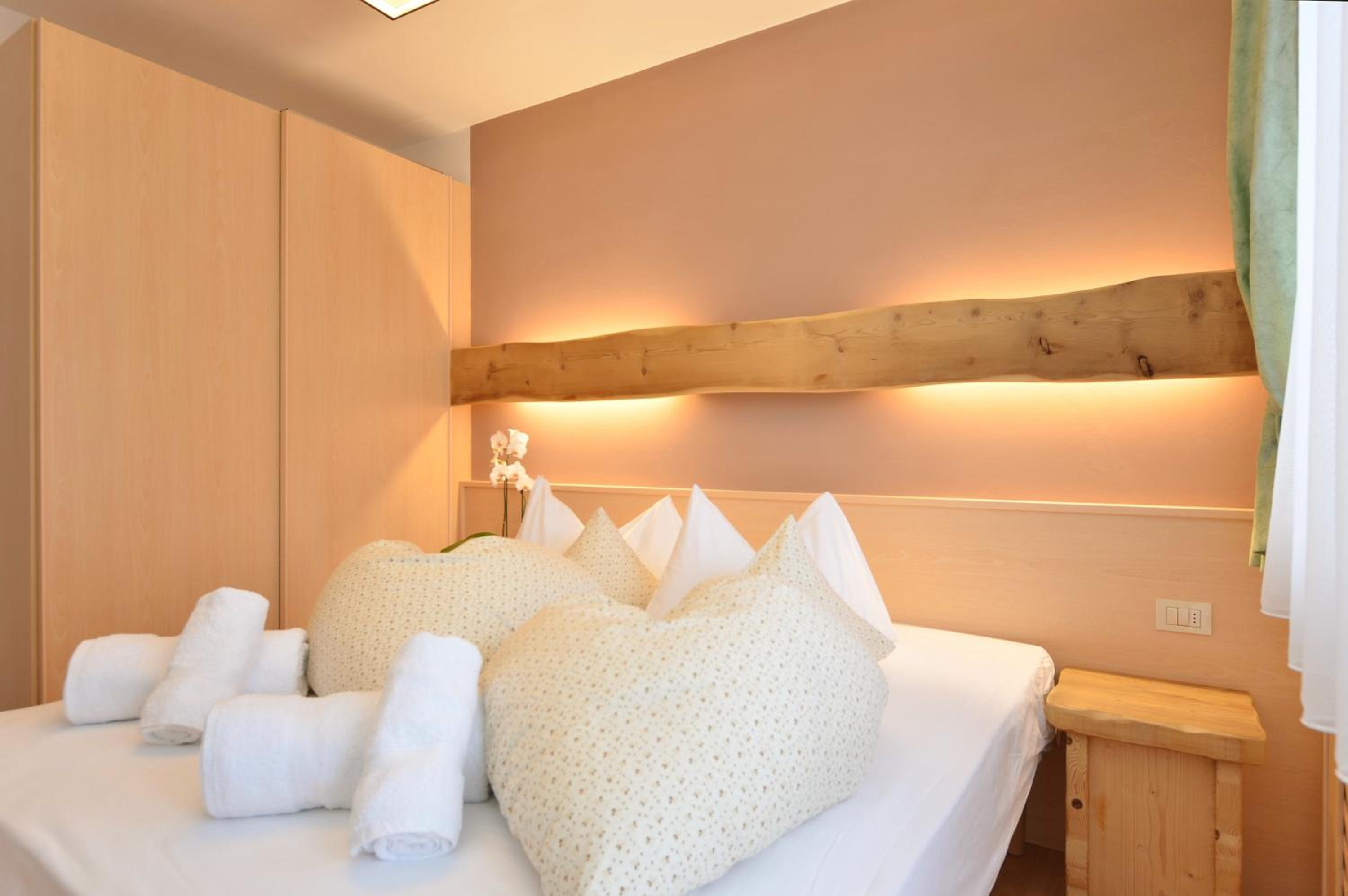 Two-Bedroom Apartment (5 Adults) - Photo 1