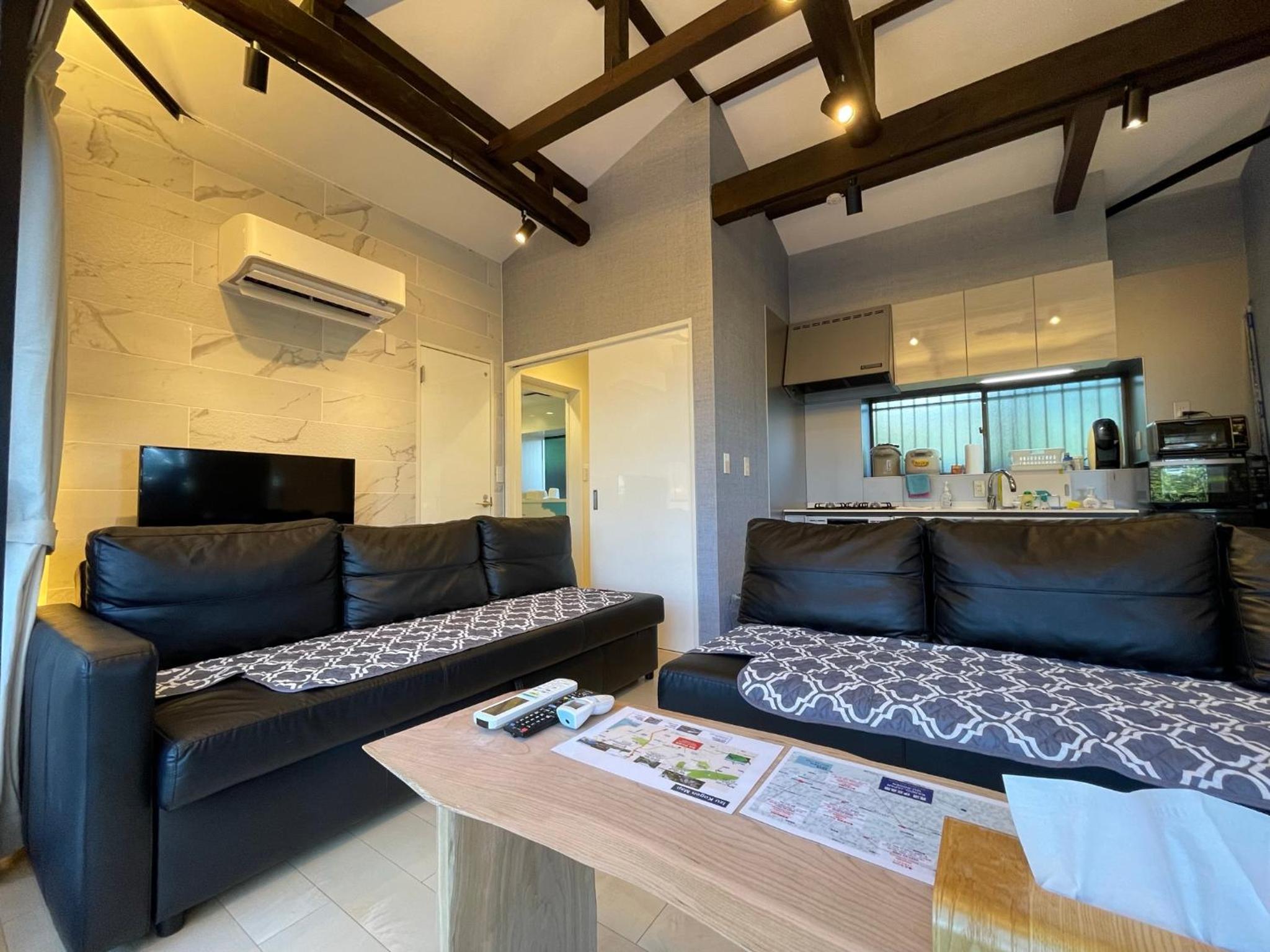 One-Bedroom House - Photo 29