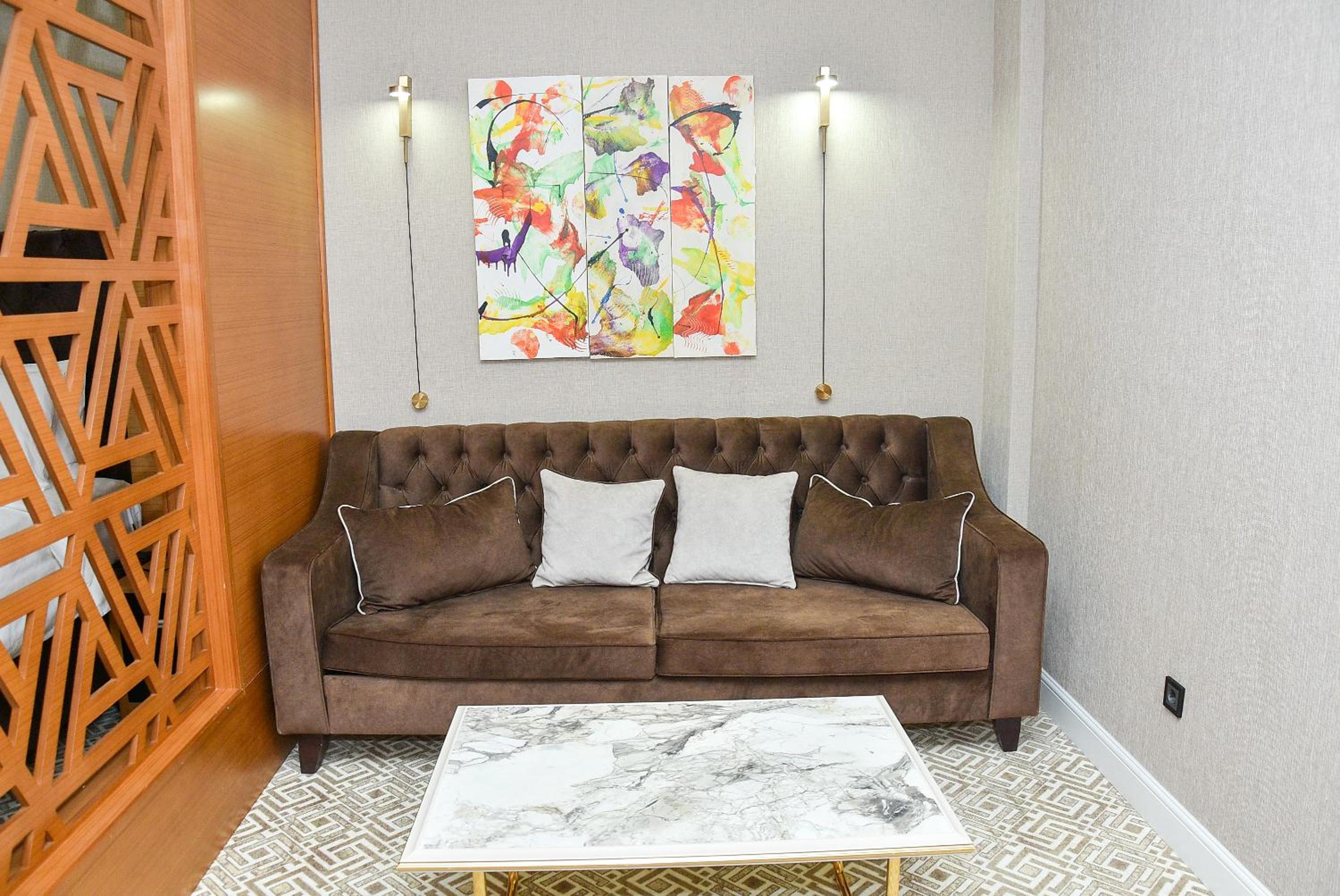 2 Single Beds, Suite, Non-Smoking - Photo 8