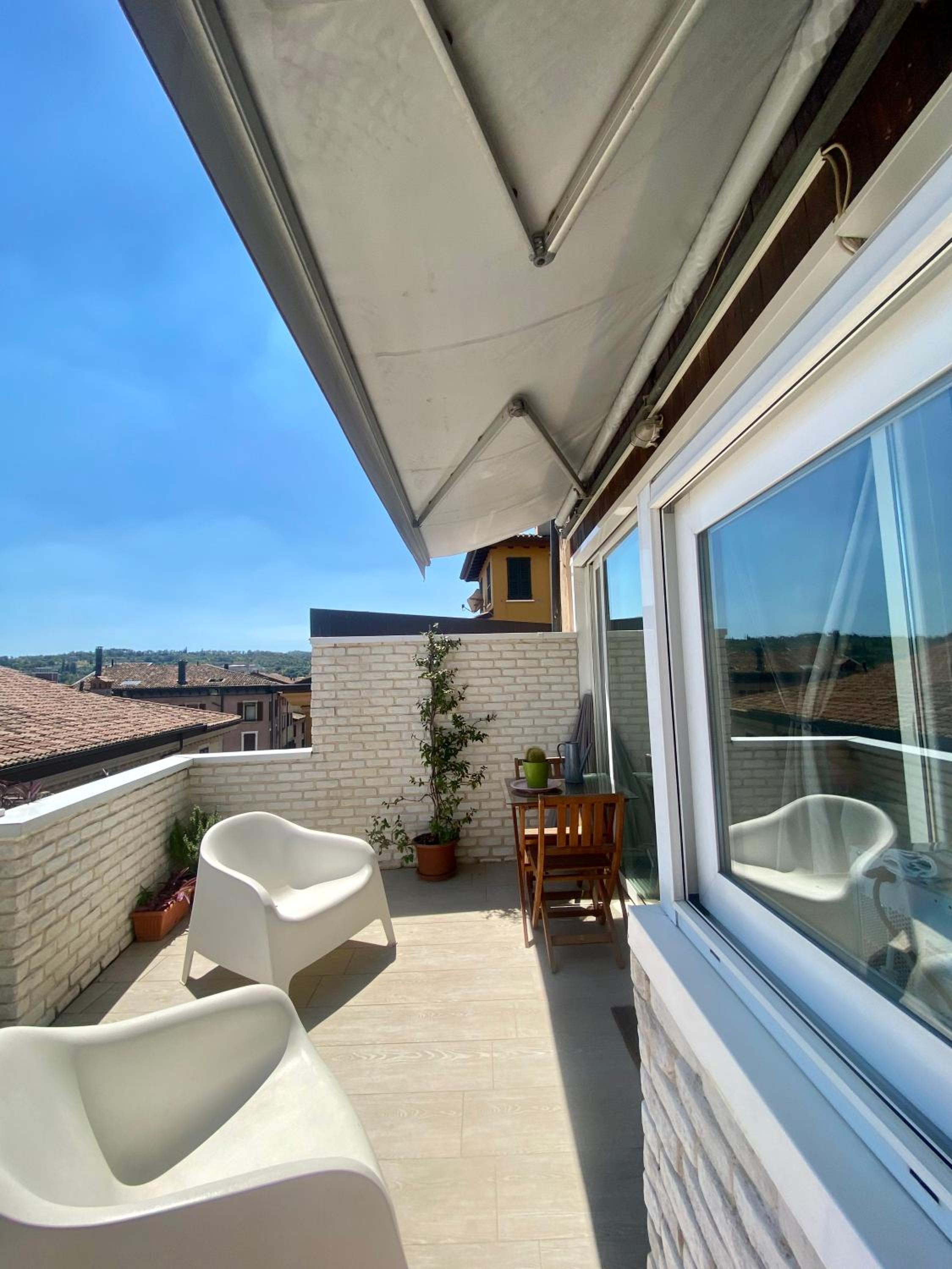 Two-Bedroom Penthouse Apartment with Terrace - Photo 47