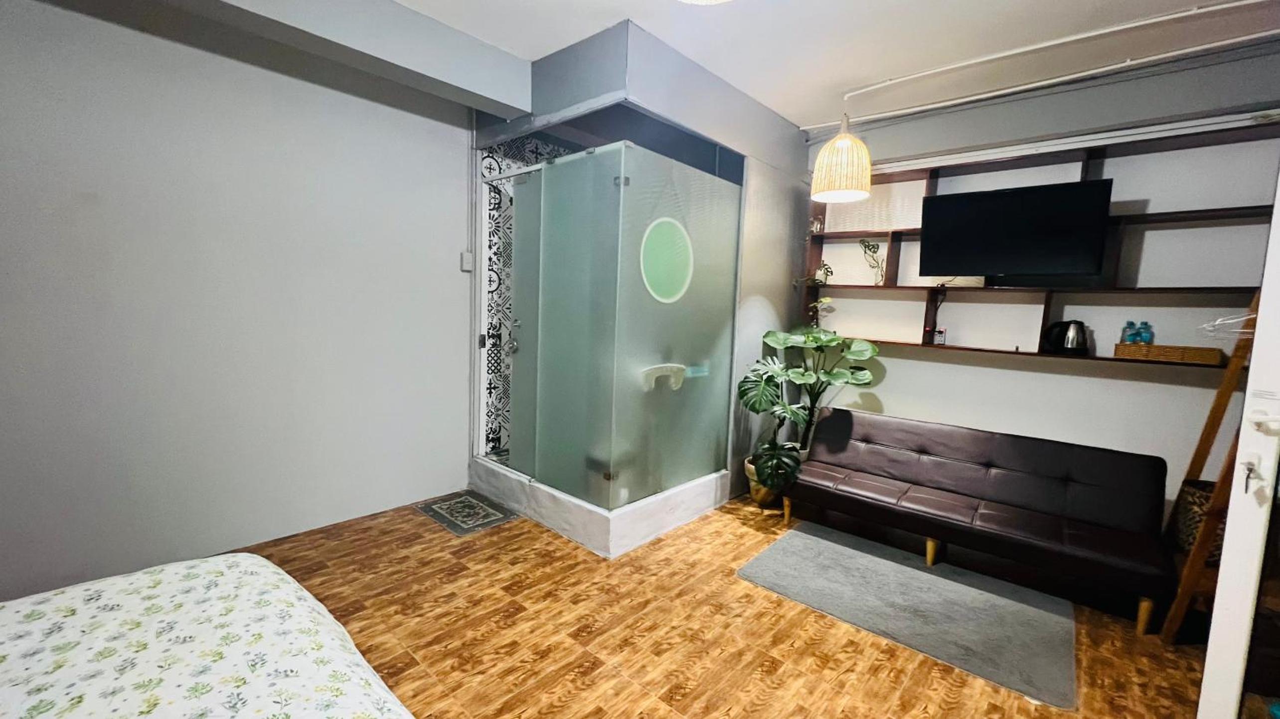 Standard Double Room - Photo 3