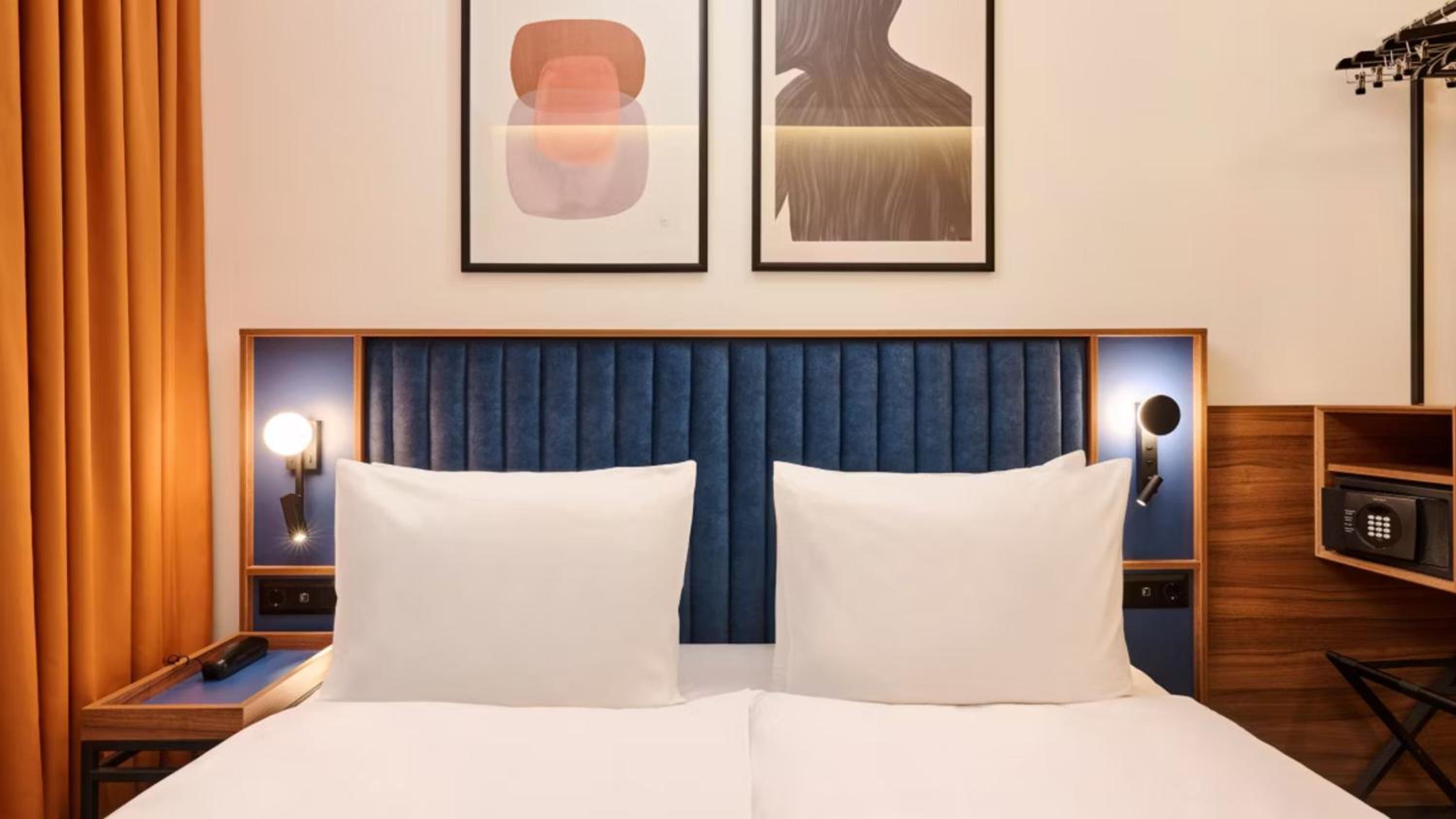 Cozy King Room