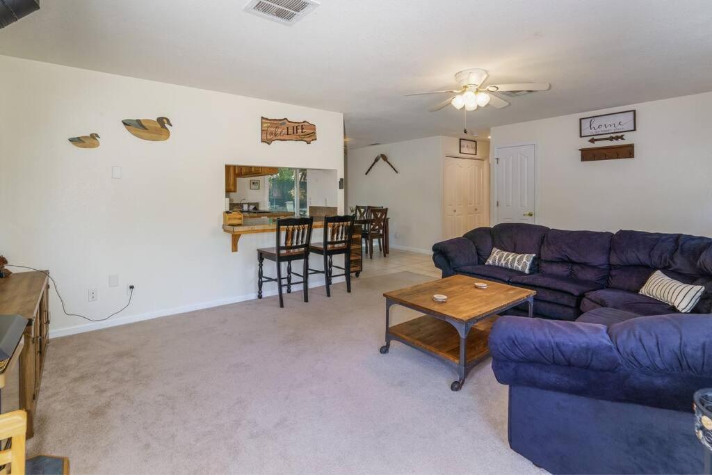 Three-Bedroom House photo 1