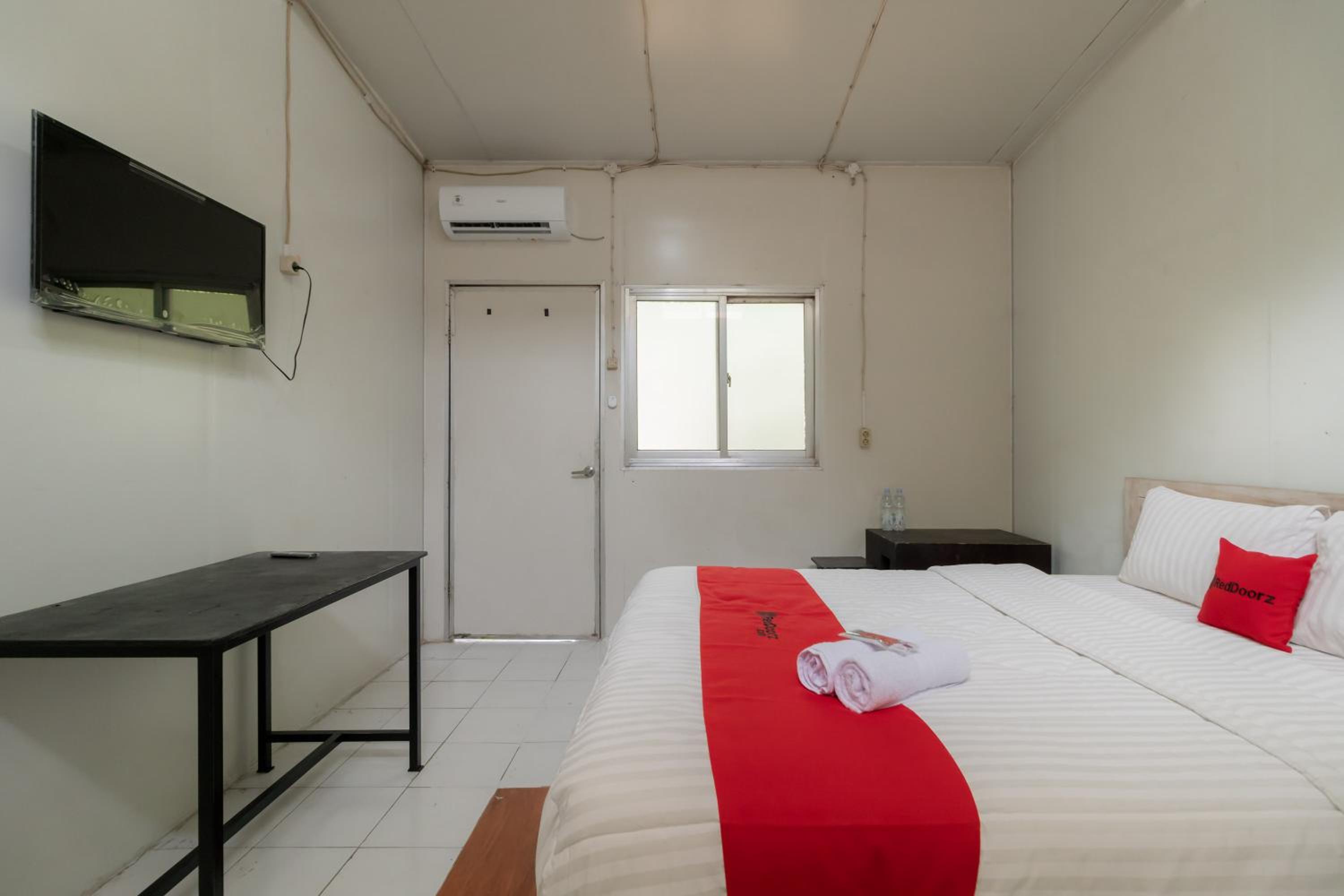 Standard Double Room - Photo 4