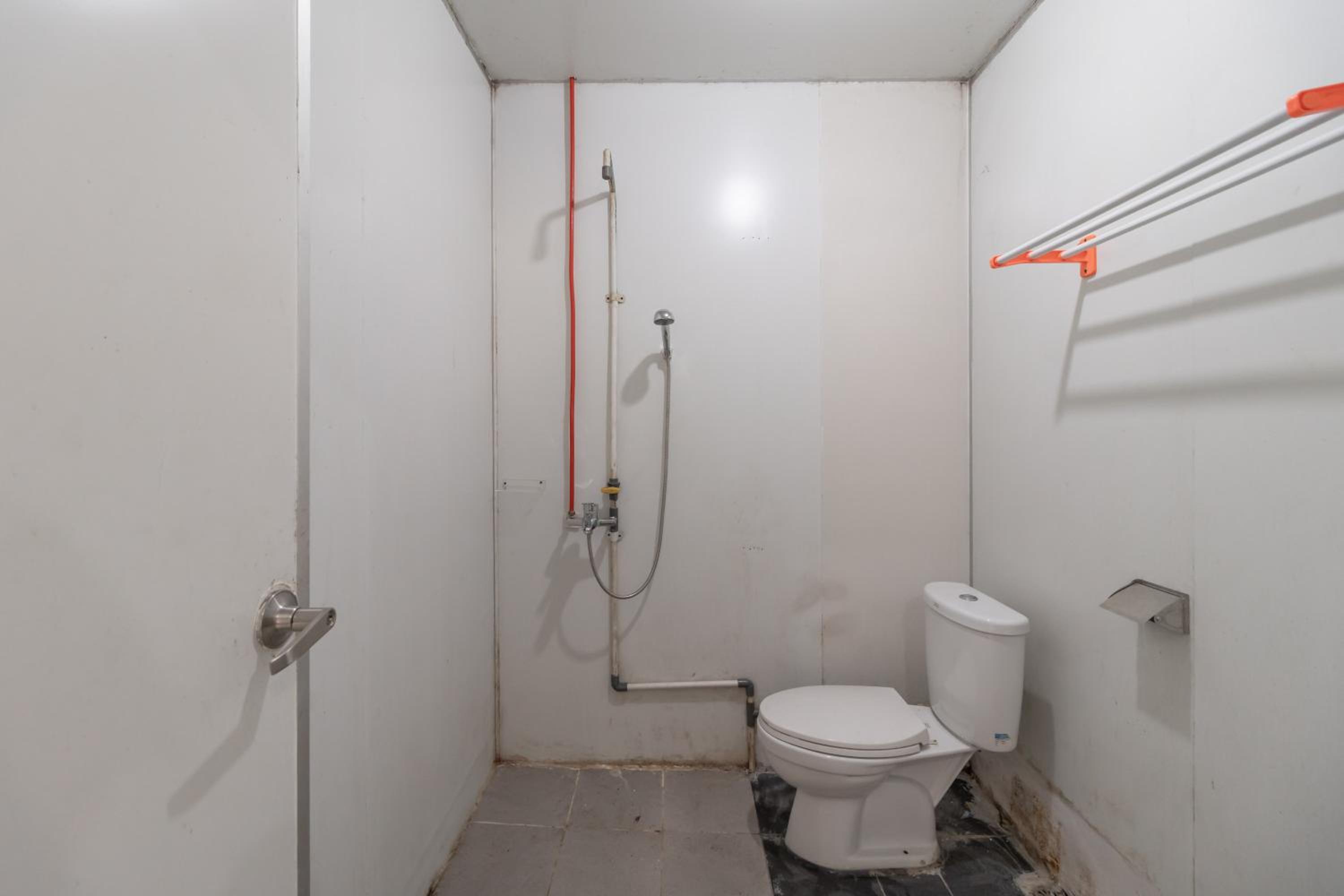 Standard Double Room - Photo 6