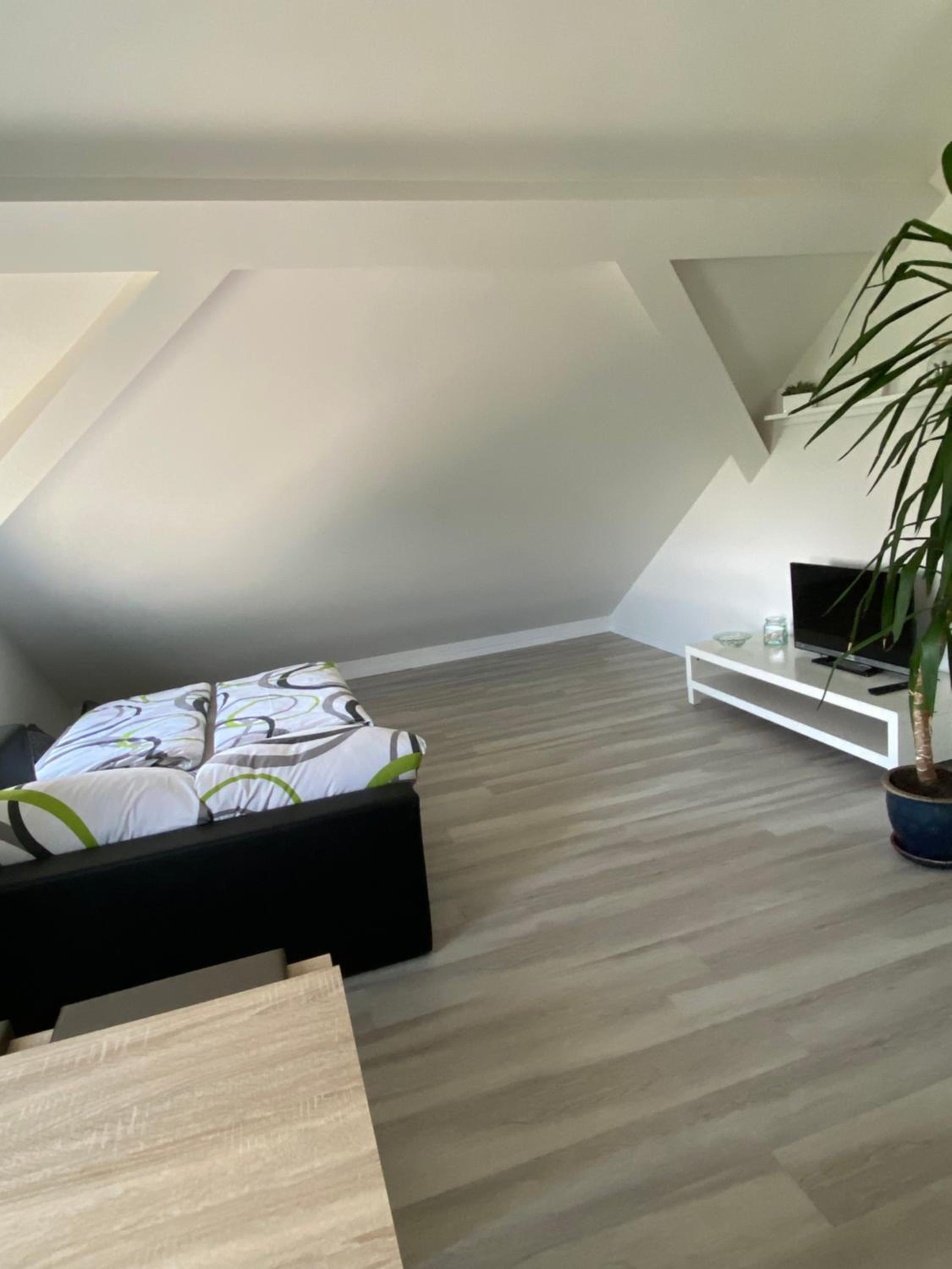 One-Bedroom Apartment with View photo 2