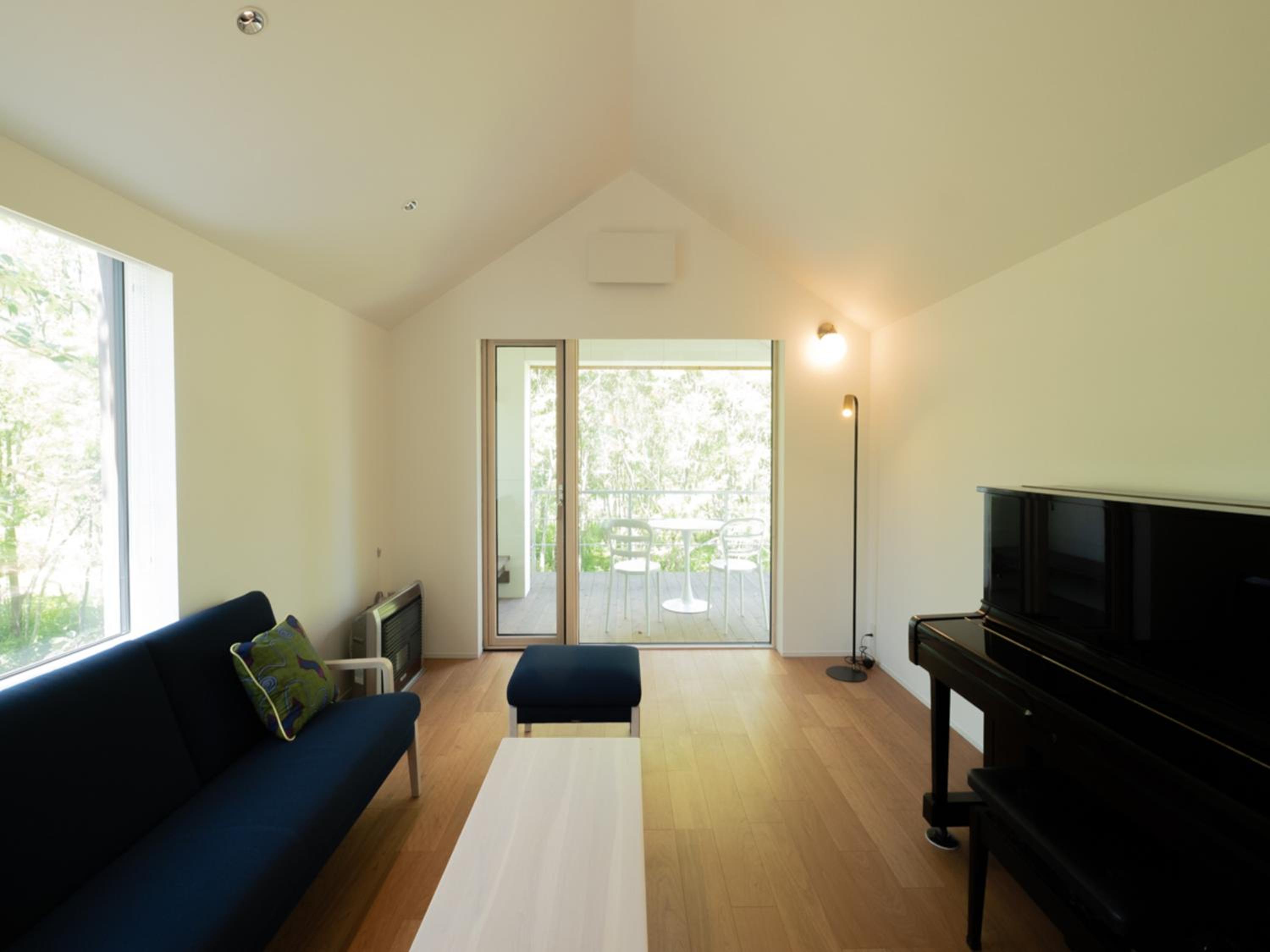 Two-Bedroom House - Photo 38