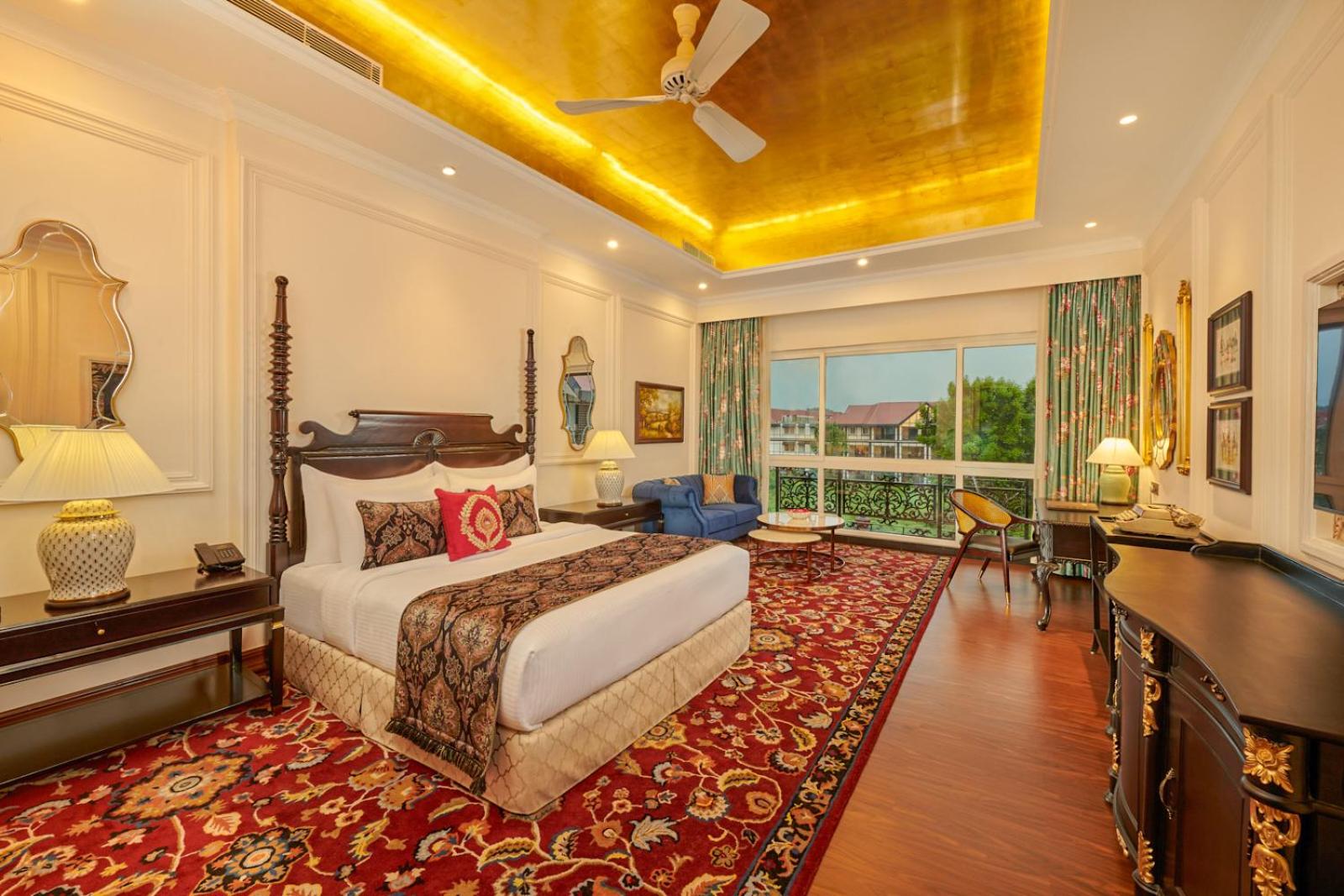 Sukna Suite  - 10% Discount on Foods & Soft Beverages* | 15% Discounts on Laundry Services* | INR 500 spa credit during your stay on selective Massage services. TnC Apply.* | Free Minibar - 2 cans of soft Beverages (Once on Arrival) - Photo 1