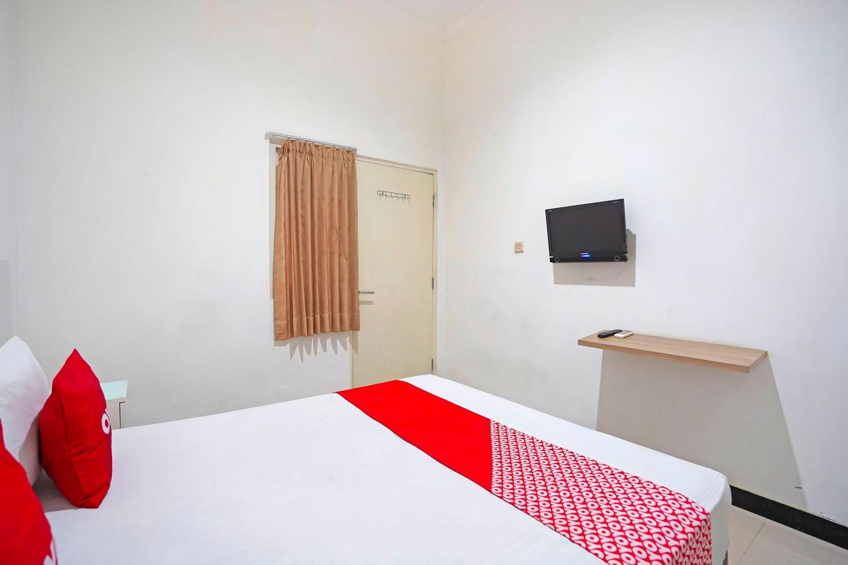 Standard Double Room photo 2