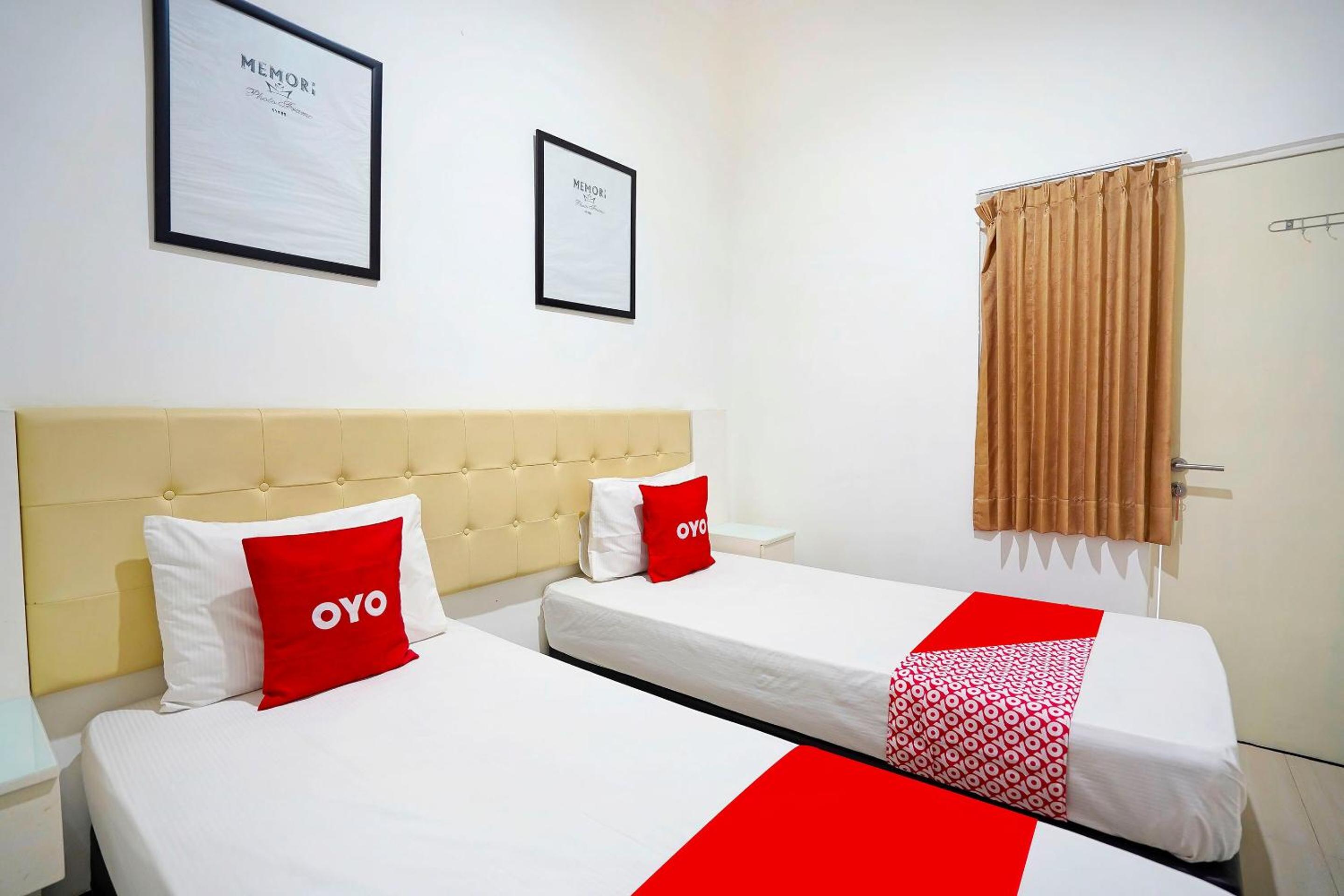 Standard Twin Room photo 1