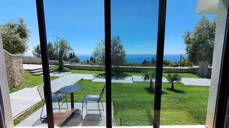 Double Room with Sea View photo 3
