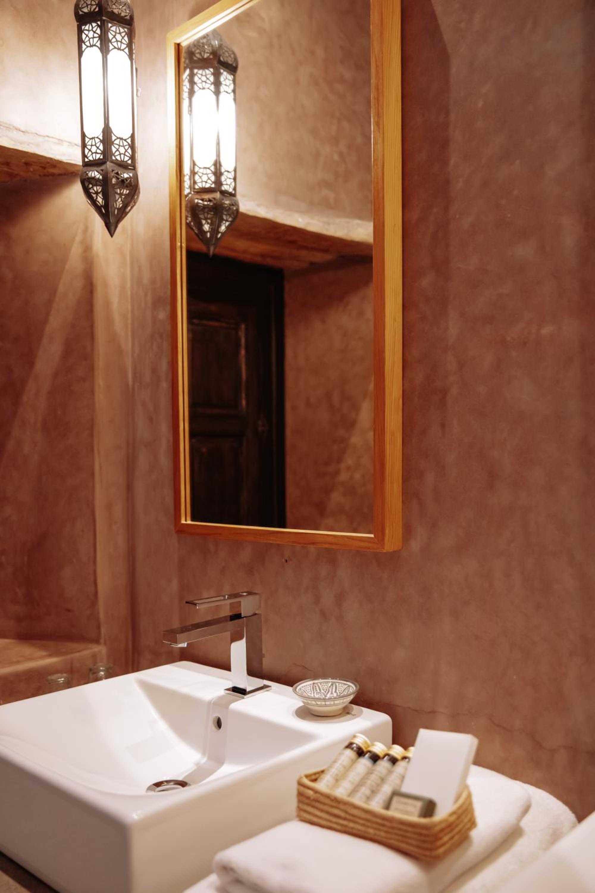 Double or Twin Room - Disability Access - Photo 4