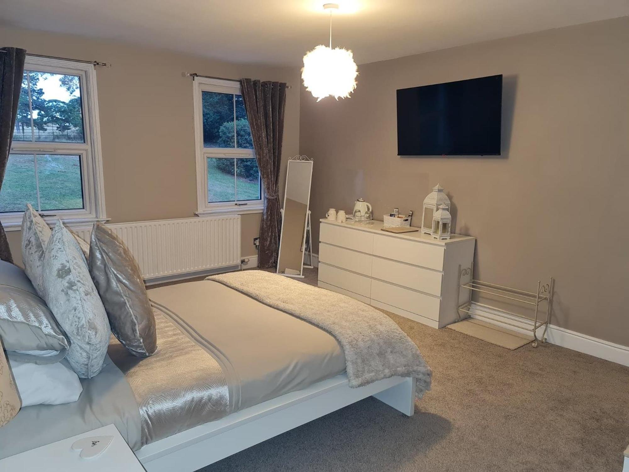 Double Room with Garden View - Photo 10