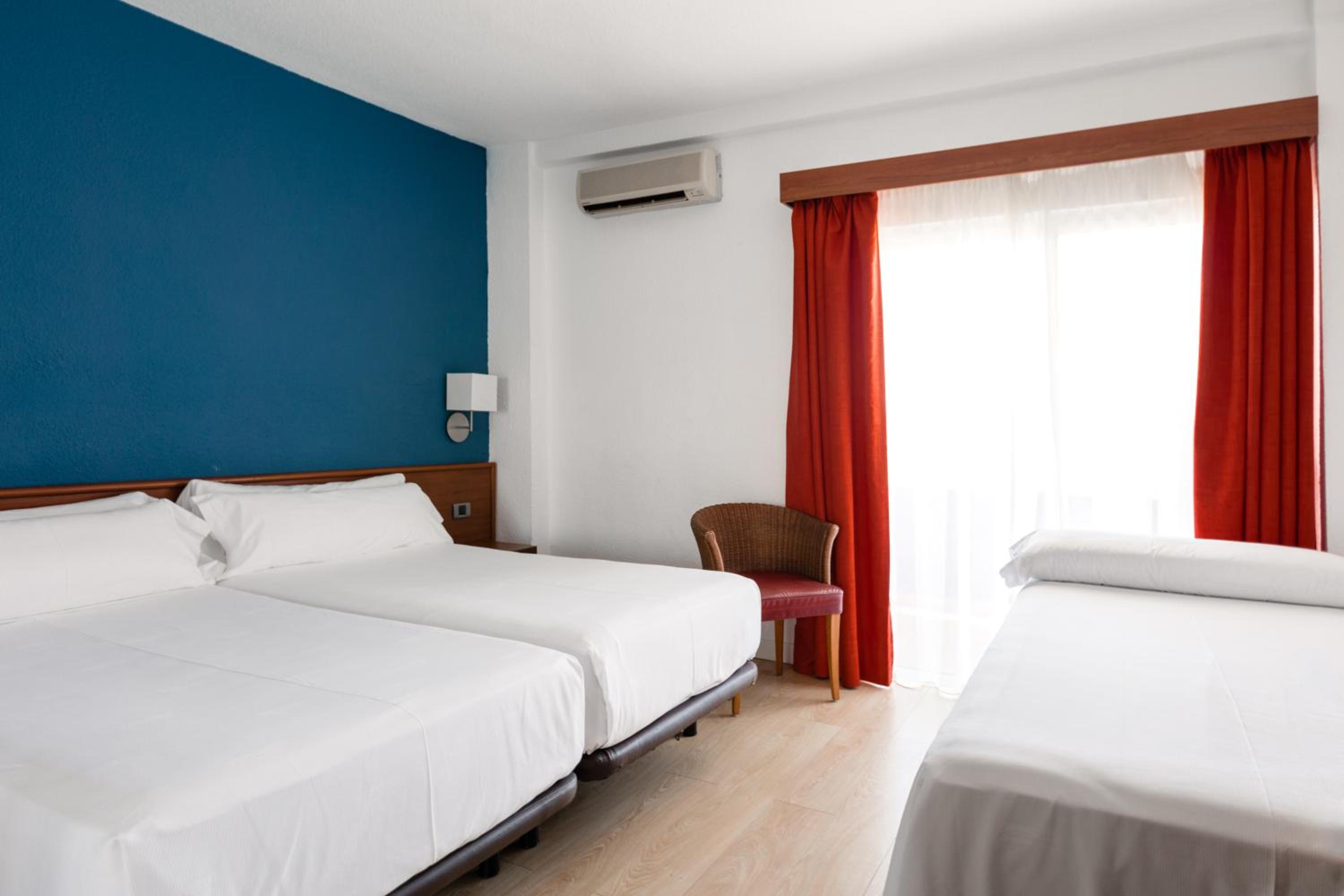 Triple Room (3 Adults)