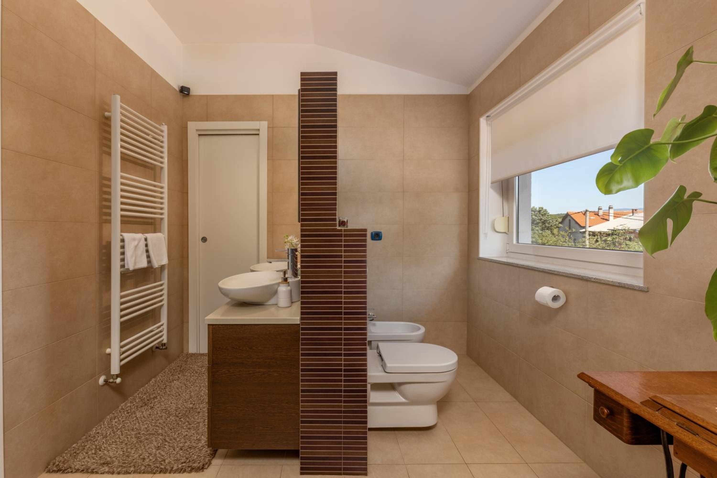 Triple Room with Sea View - Photo 12