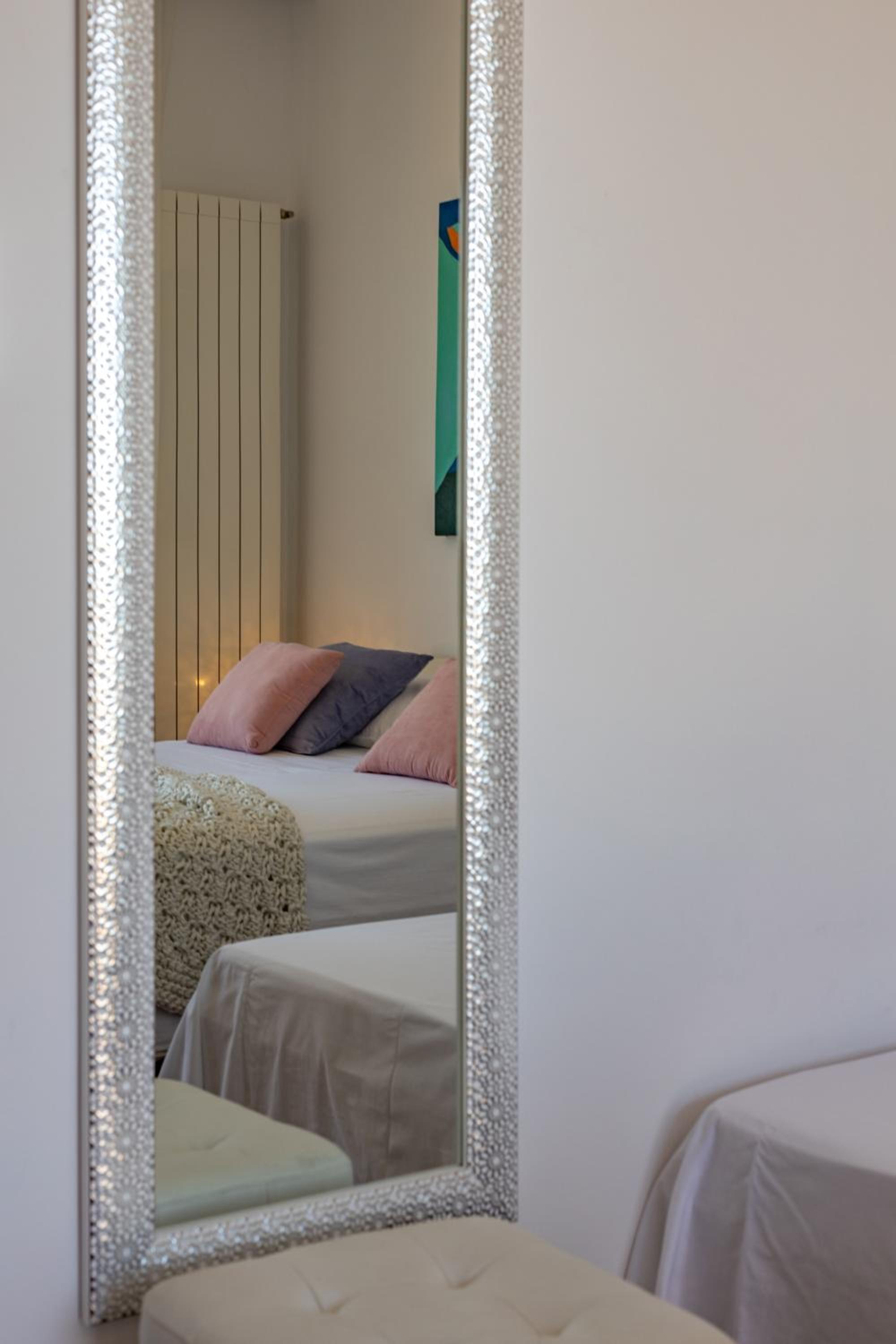 Triple Room with Sea View - Photo 3