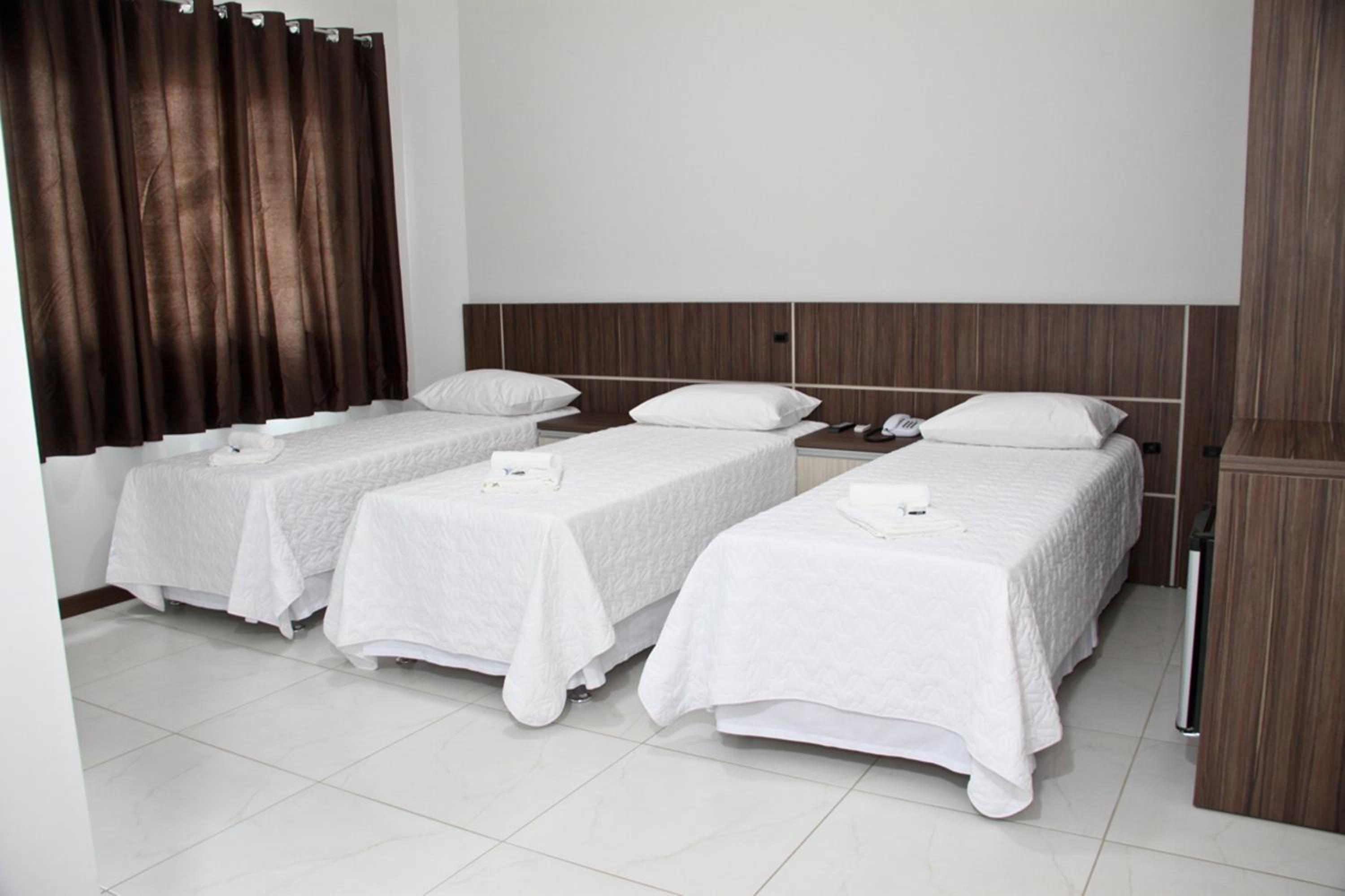 Triple Room ( 3 single beds) photo 1