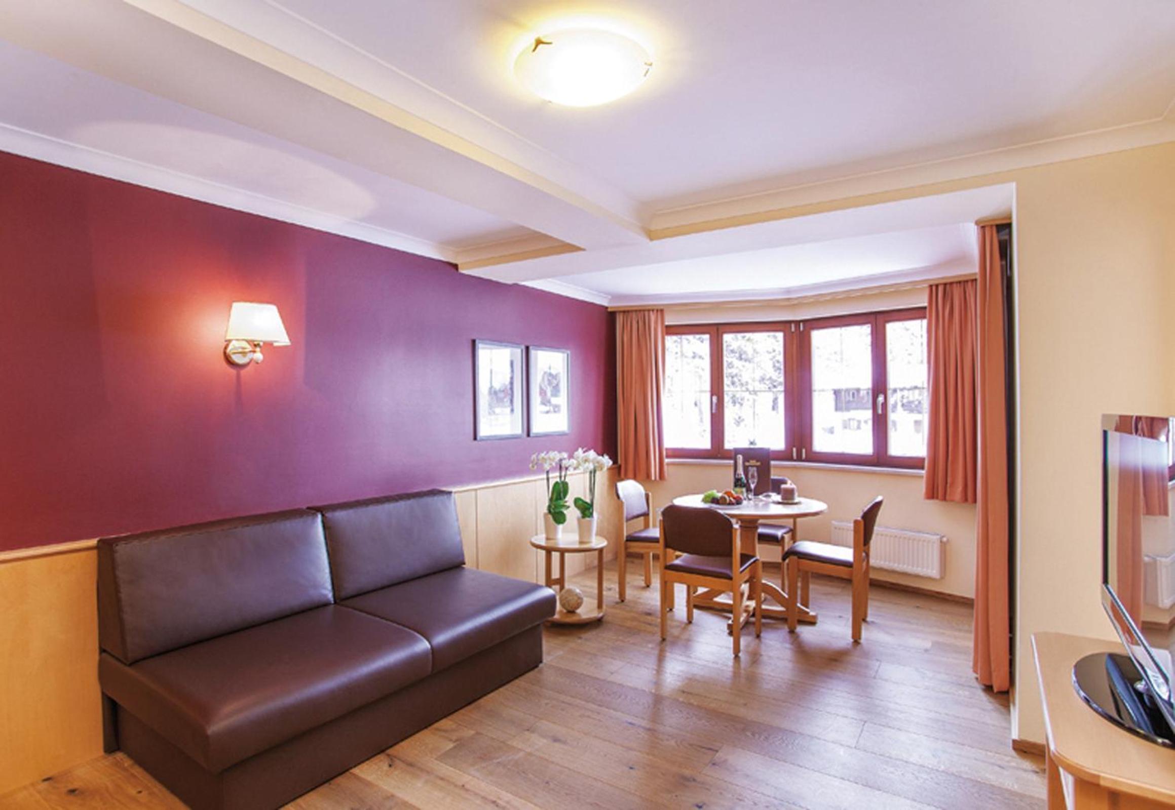 Family Apartment (2 Adults + 2 Children) - Photo 4