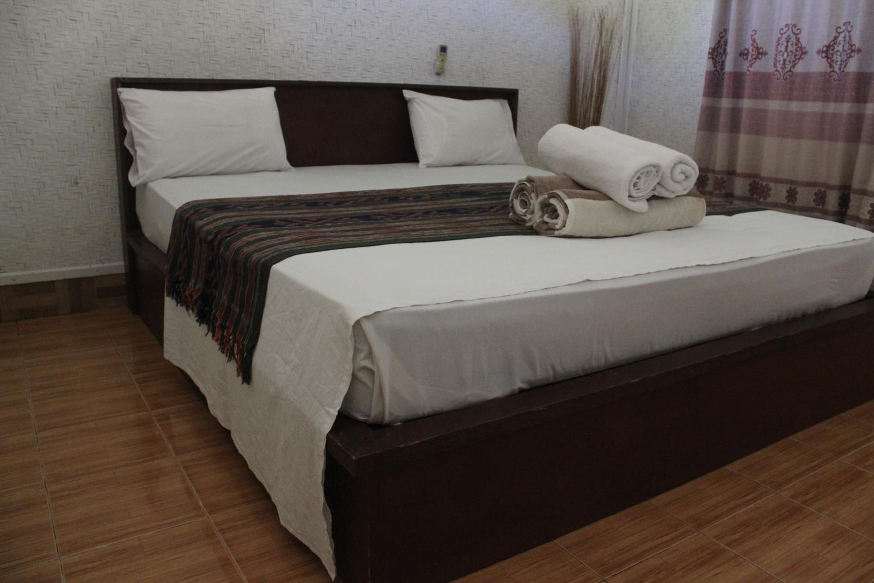 Standard Double Room - Photo 4