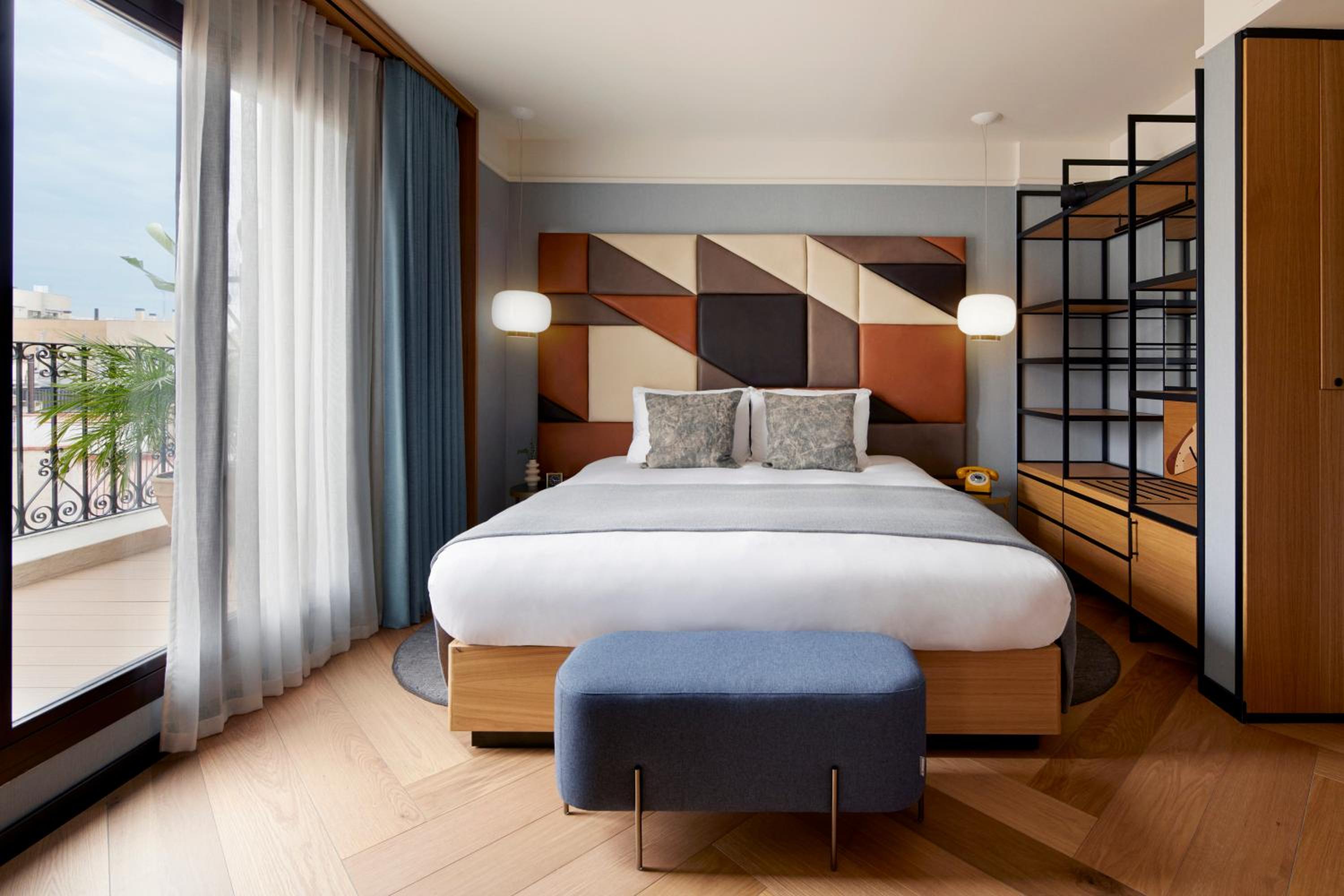 King Suite with Private Terrace  photo 3