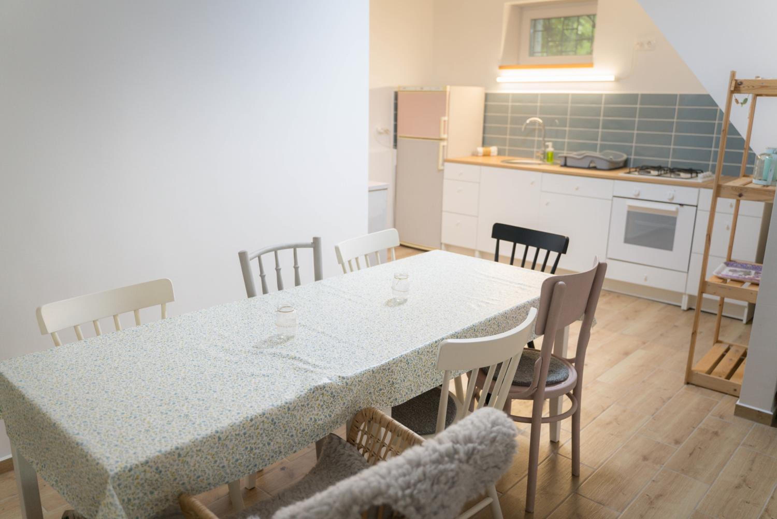 Two-Bedroom House - Photo 12