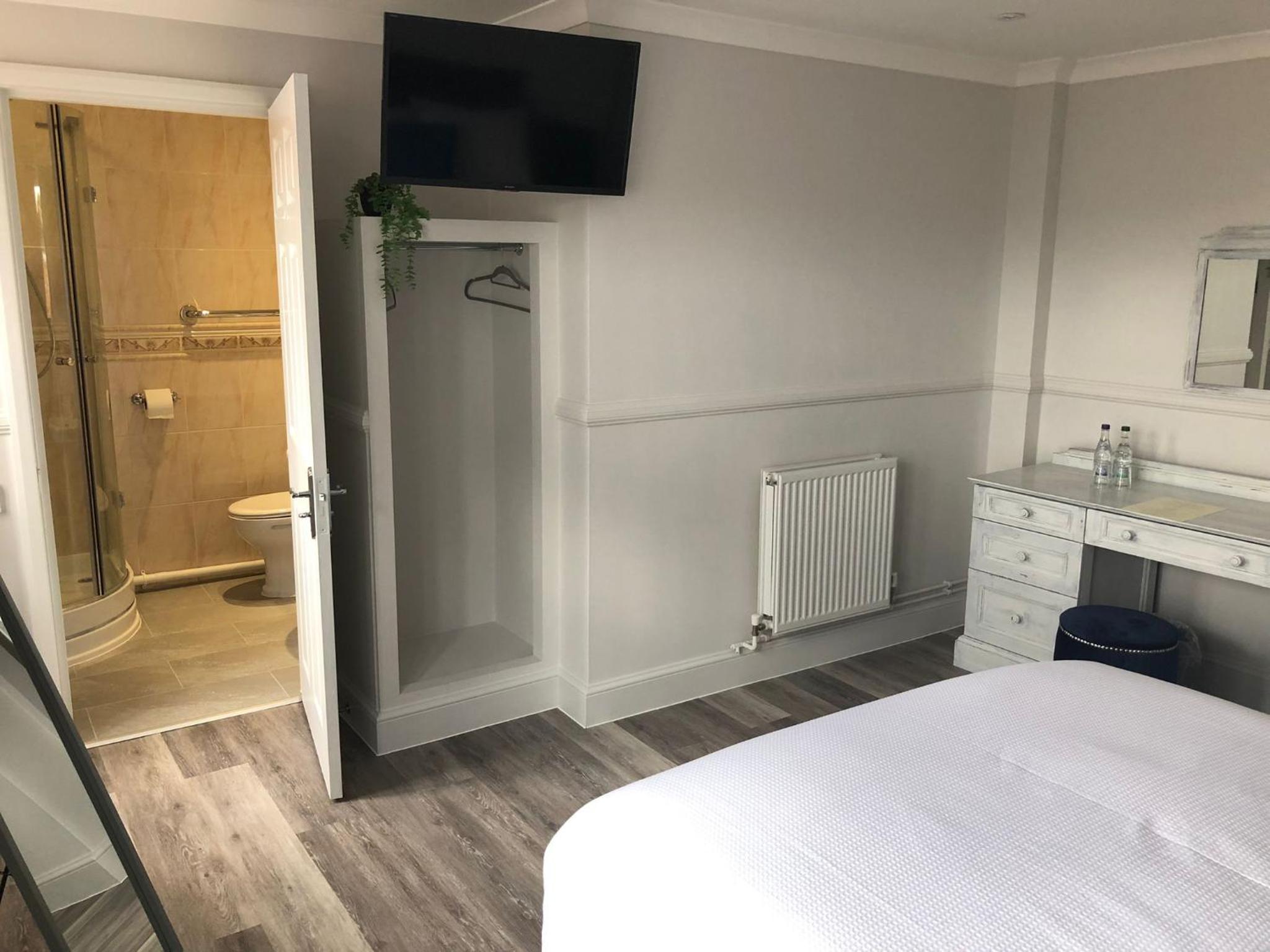 Double Room photo 3