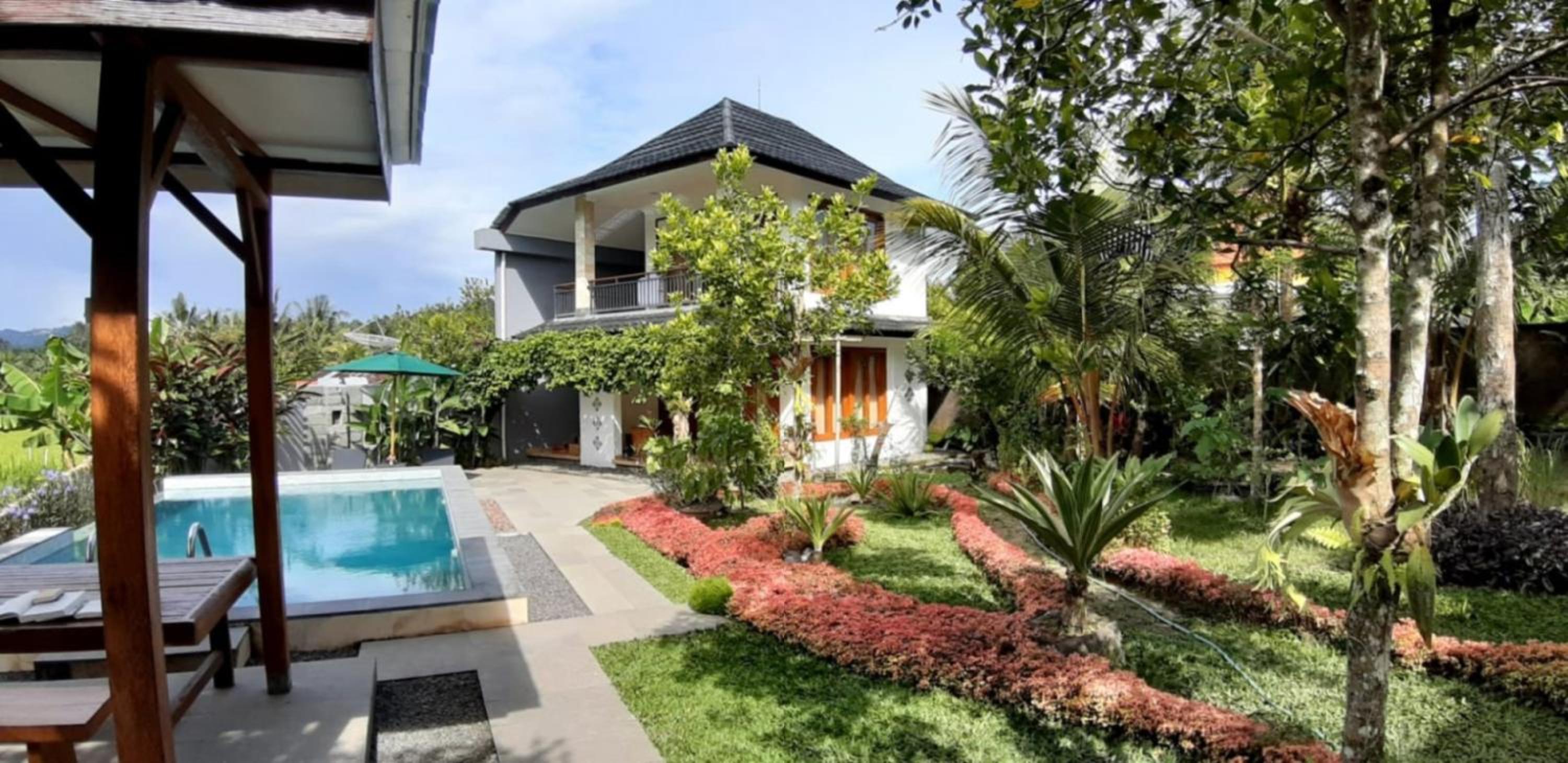 Double Room with Pool View - Photo 2