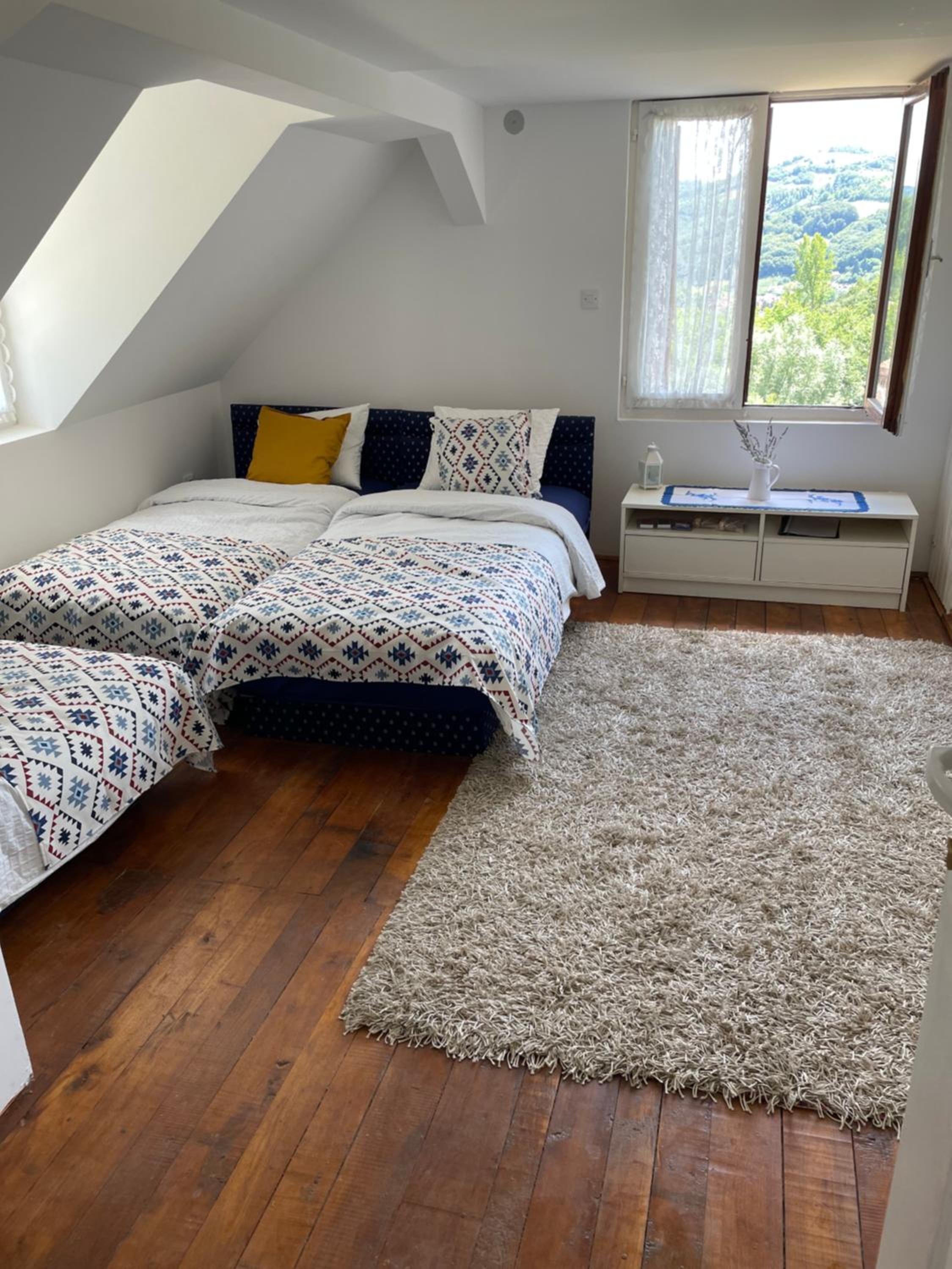 Apartment photo 3