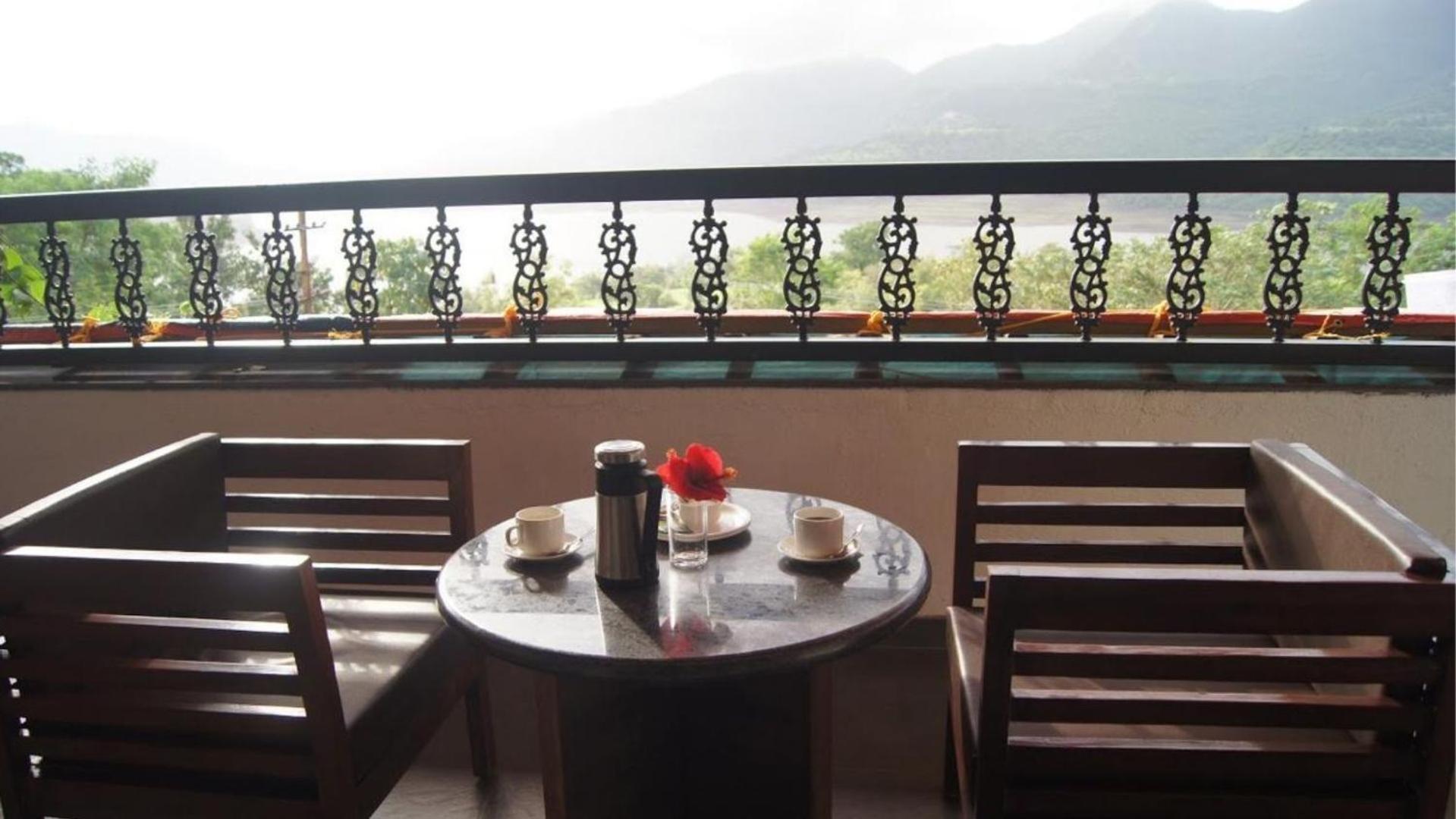 Prajot Villa Super Deluxe - No Stags Allowed - Photo 4