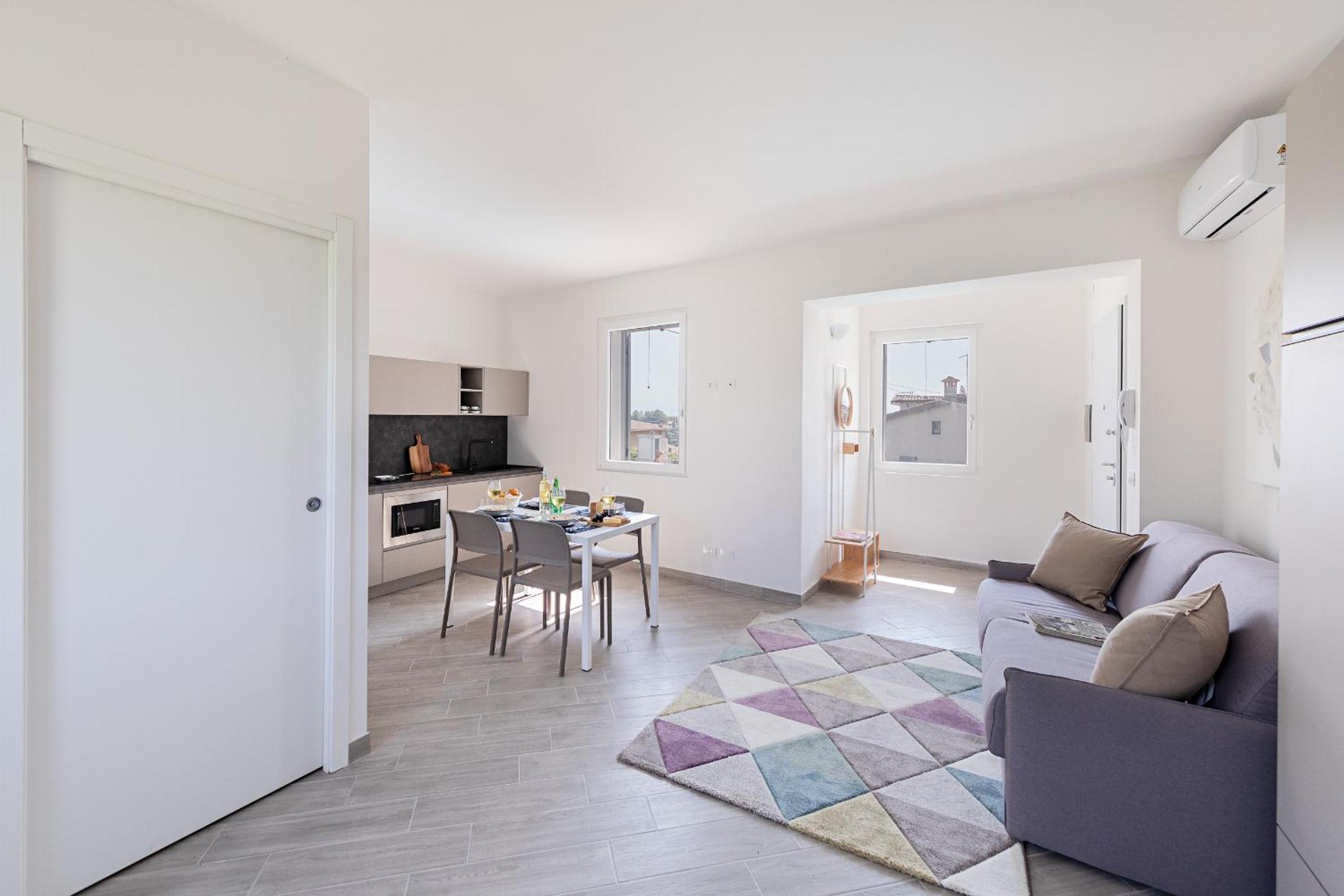 Studio Apartment