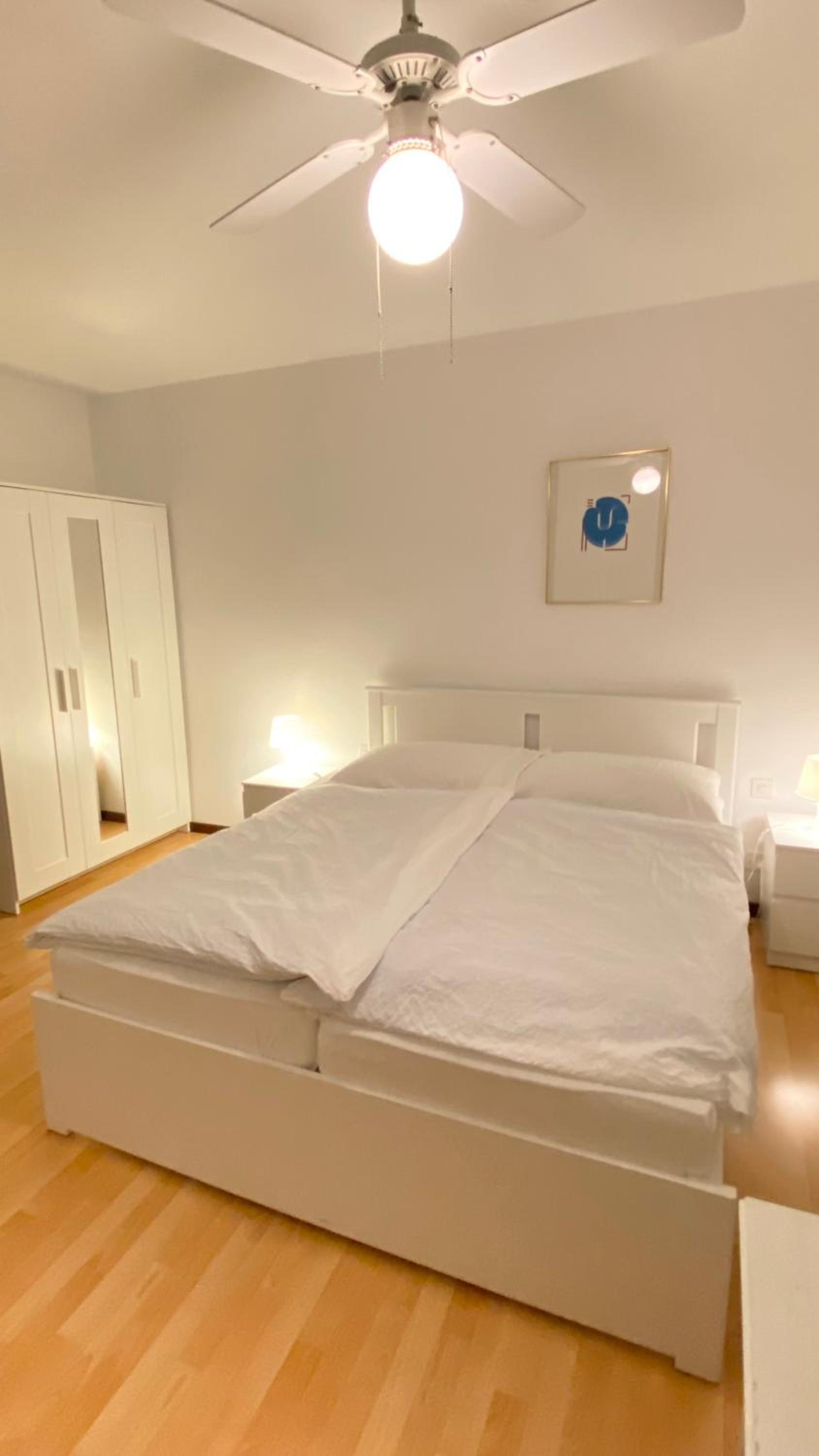 Double Room with Lateral View